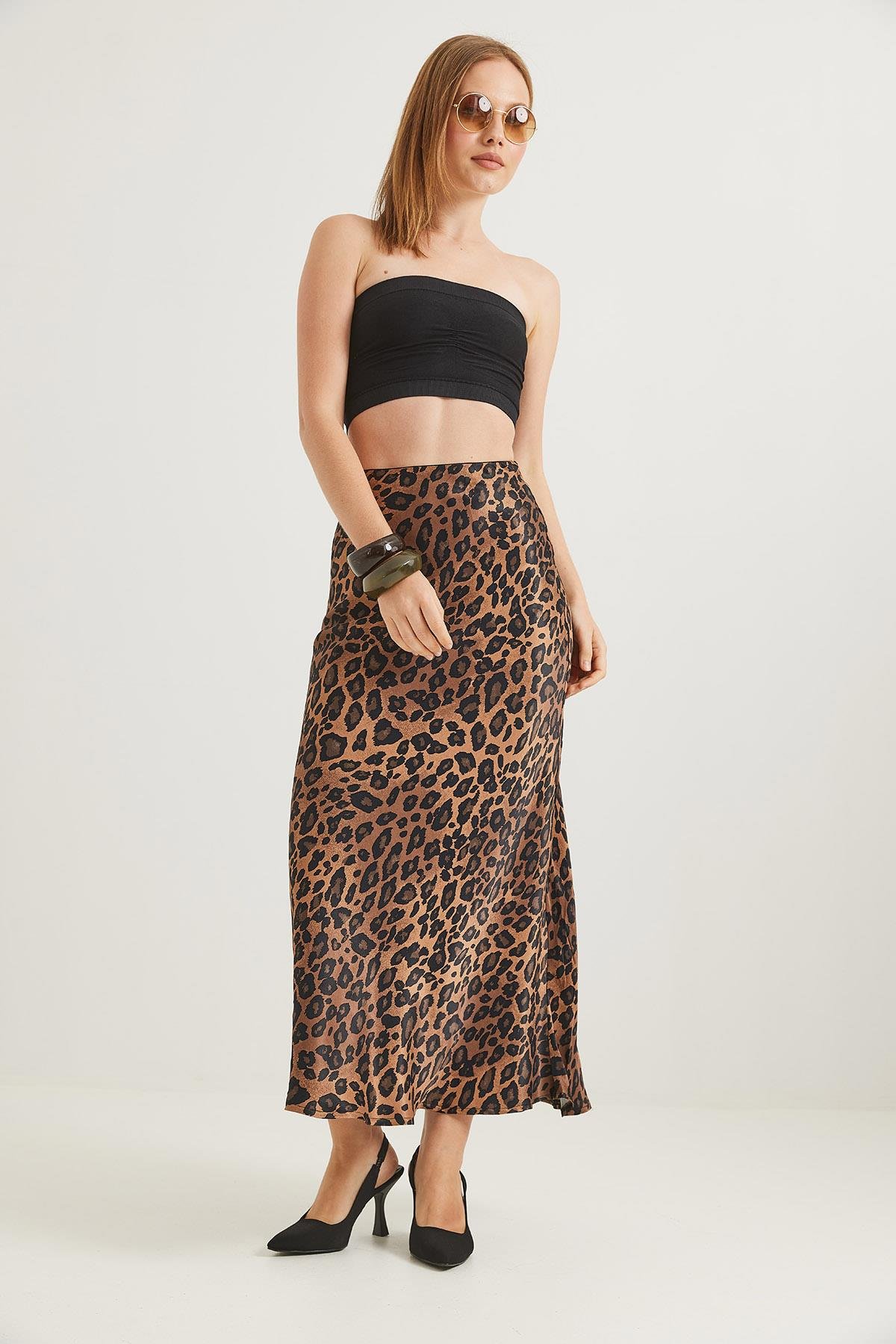 Beli Lastikli Leoparlı Saten Etek Leopar