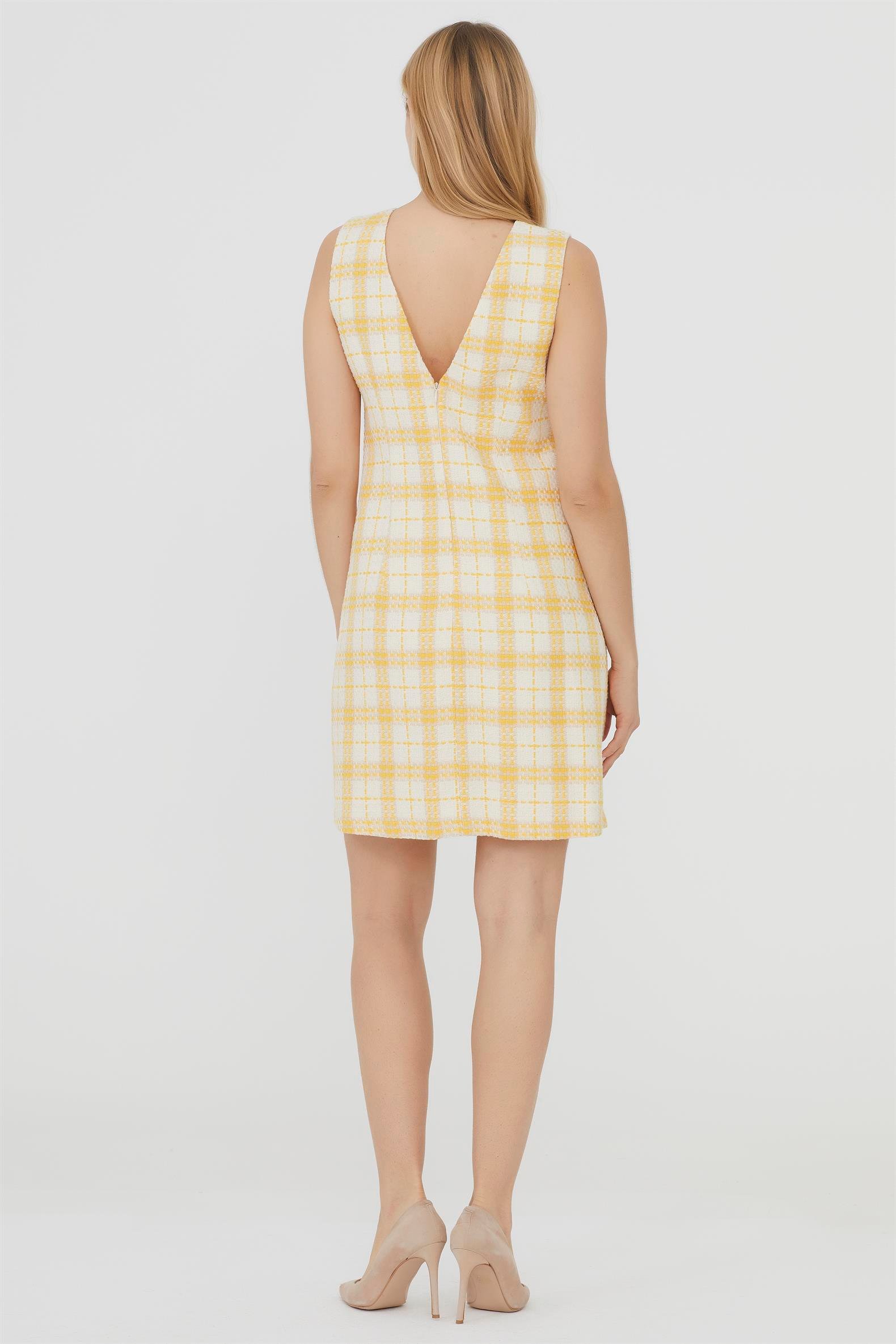 DECOLLAR BACK TUVITE DRESS