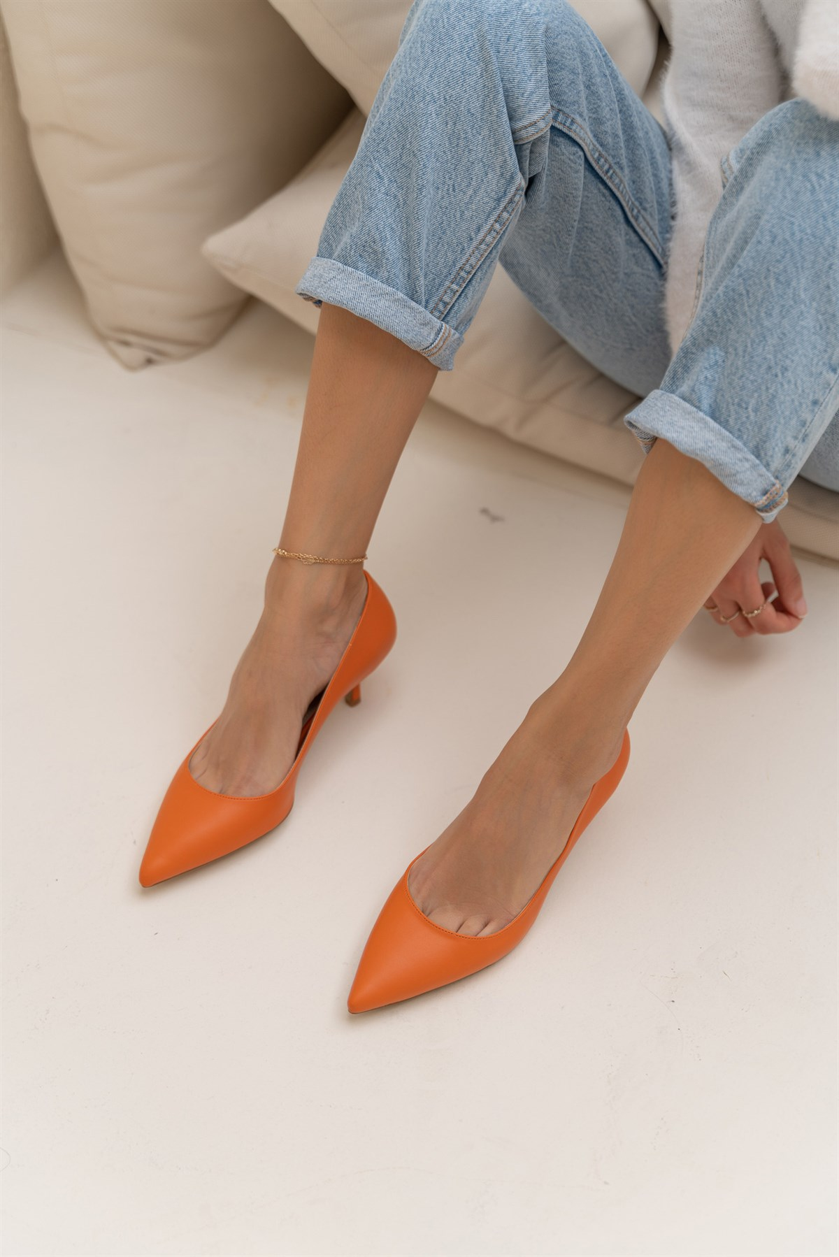 Diya Turuncu Klasik Topuklu Ayakkabı | Ece'nin Butiği