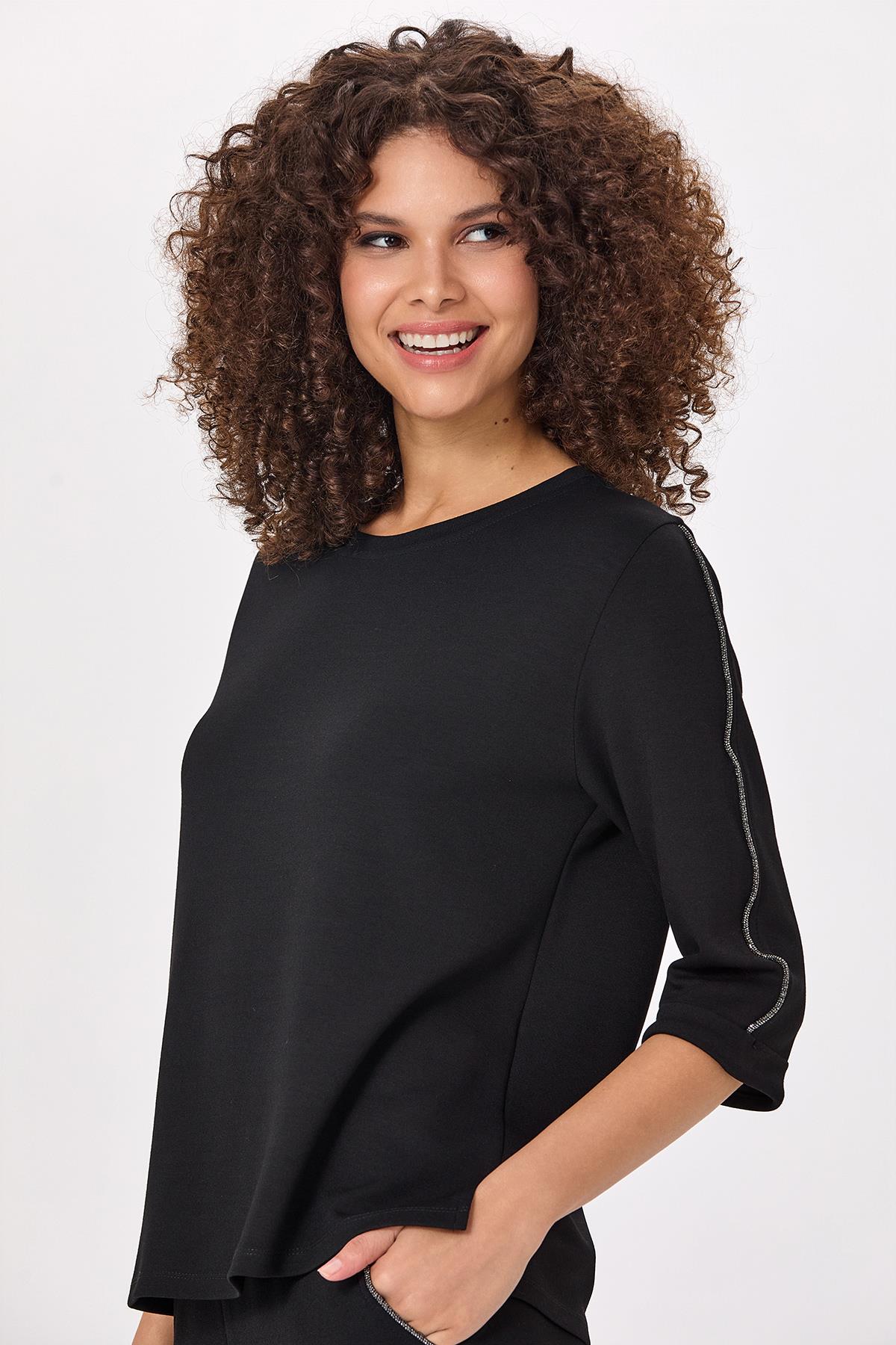 Bisiklet Yaka Taş Şerit Detaylı ¾ Kol S-Shirt 025-2110