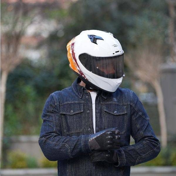 Zeus ZS-826 BK11 Kapalı Kask