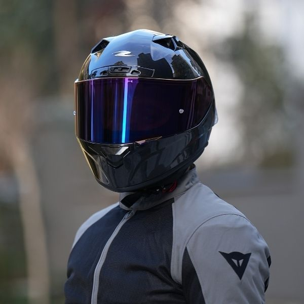 Zeus ZS-826 Pearl Black Kapalı Kask