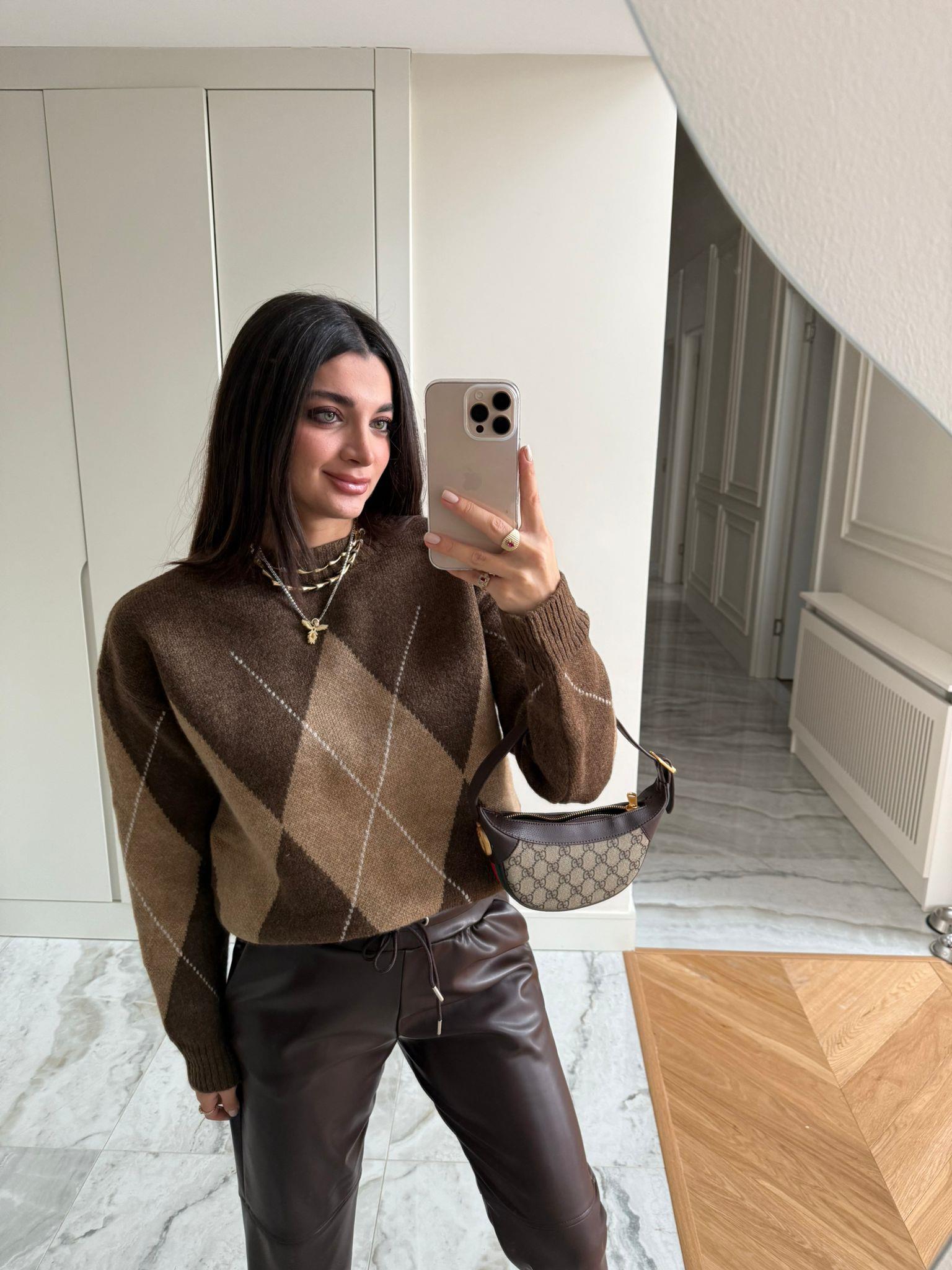 Kahve Camel Baklava Desenli Kazak