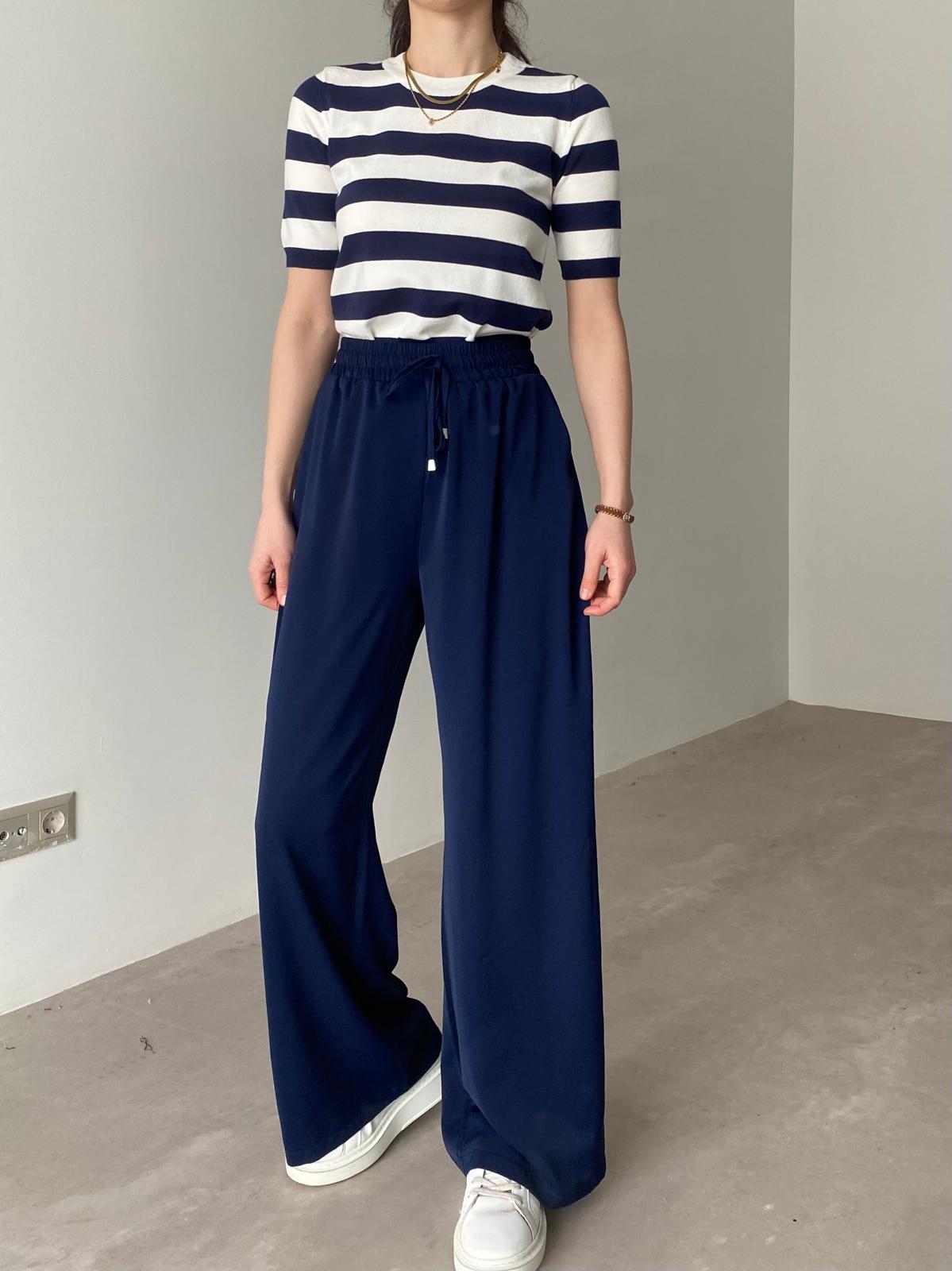 Lacivert Cep Detaylı Aria Bol Paça Pantolon