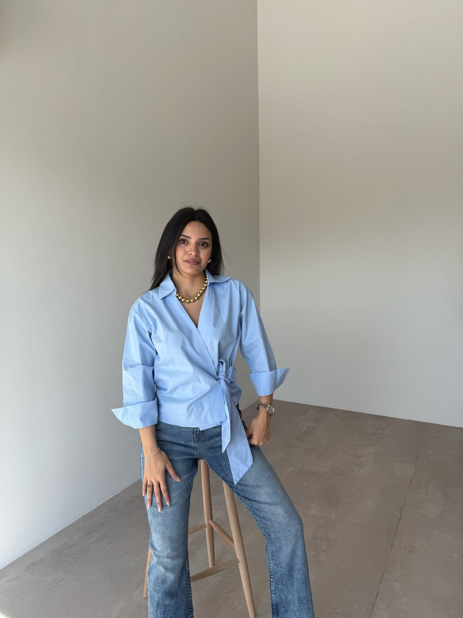 Mavi Bağlamalı Poplin Gömlek