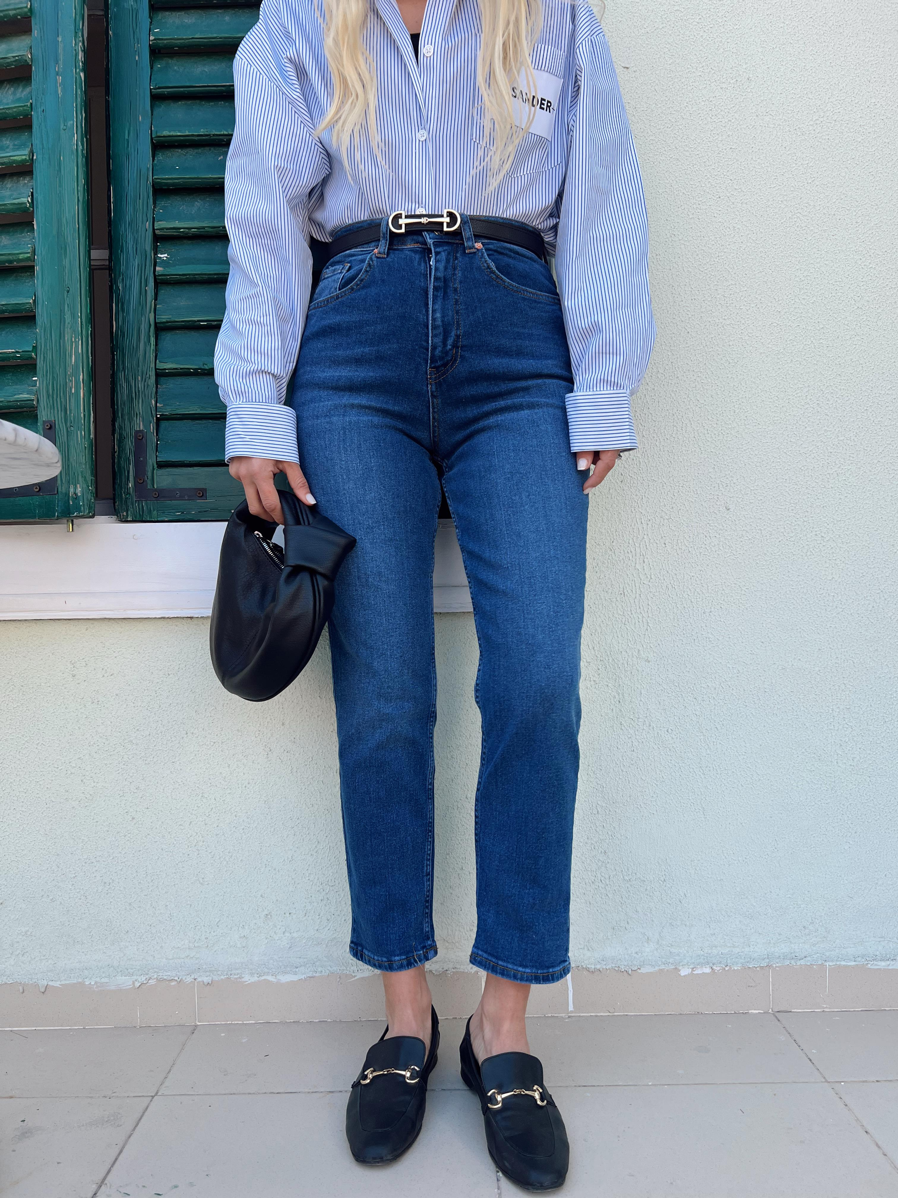 KOYU MAVİ LİKRALI MOM JEAN · 4
