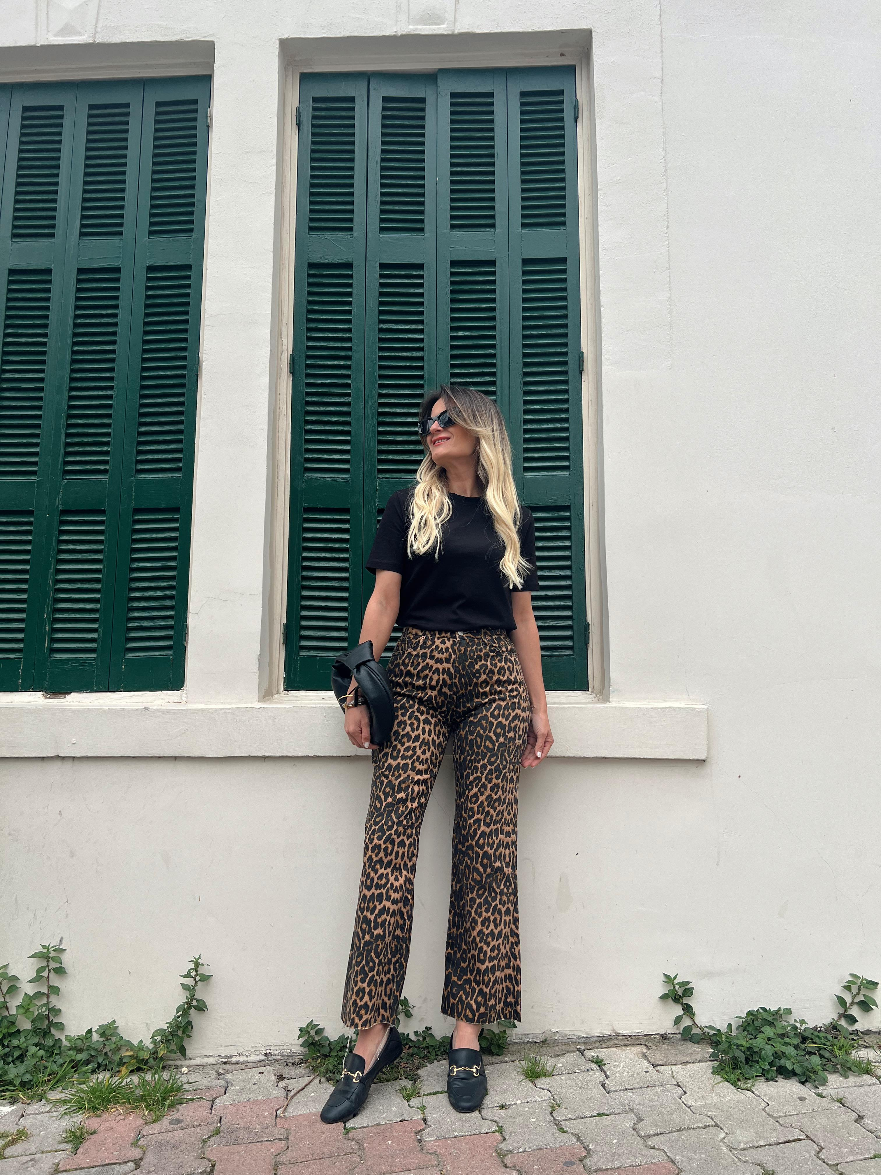 YÜKSEK BEL LEOPAR  KESİK PAÇA MOM PANTOLON · 5