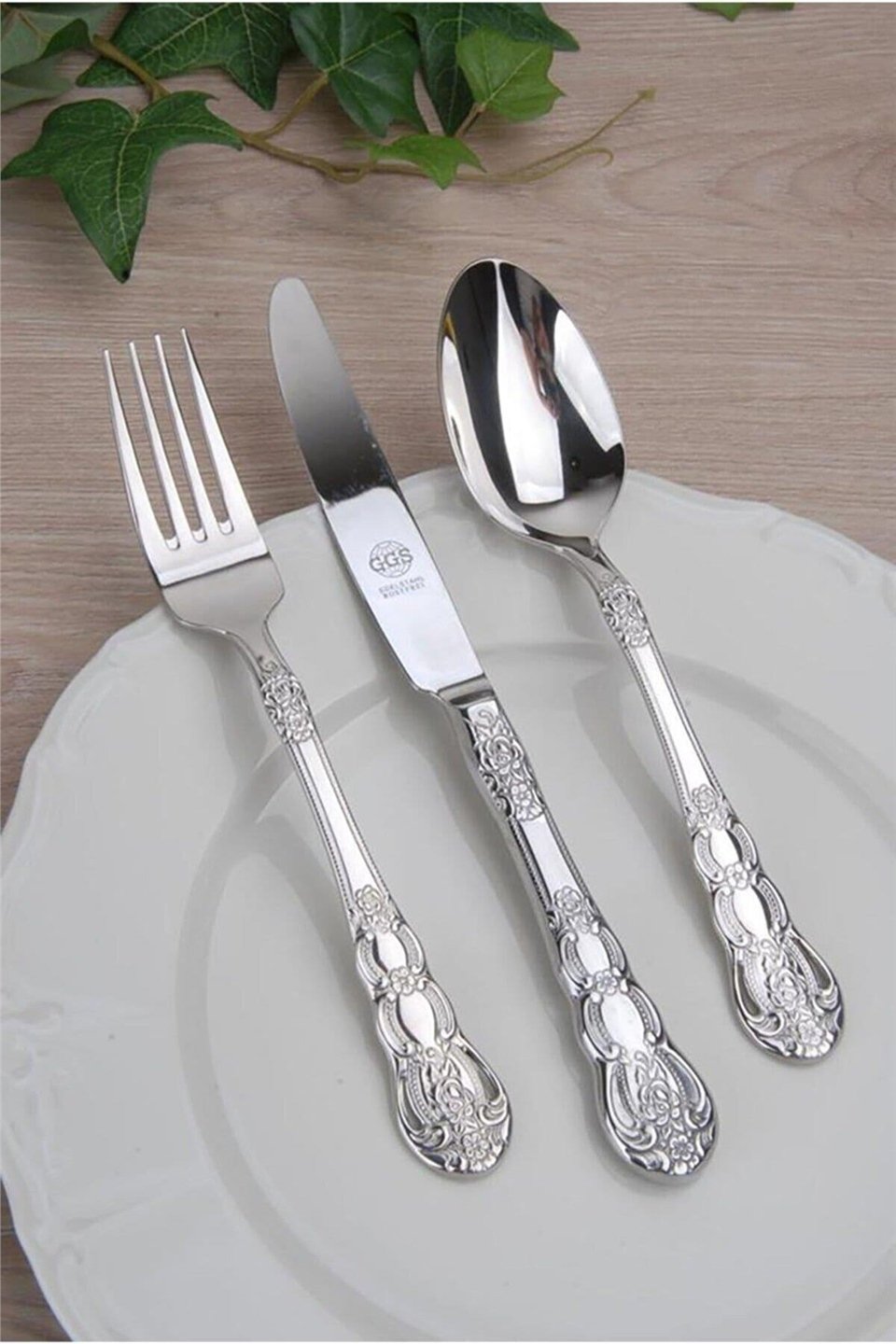 Ggs Solingen Daniela Parlak Gümüş 96 Parça Çatal Kaşık Bıçak Seti