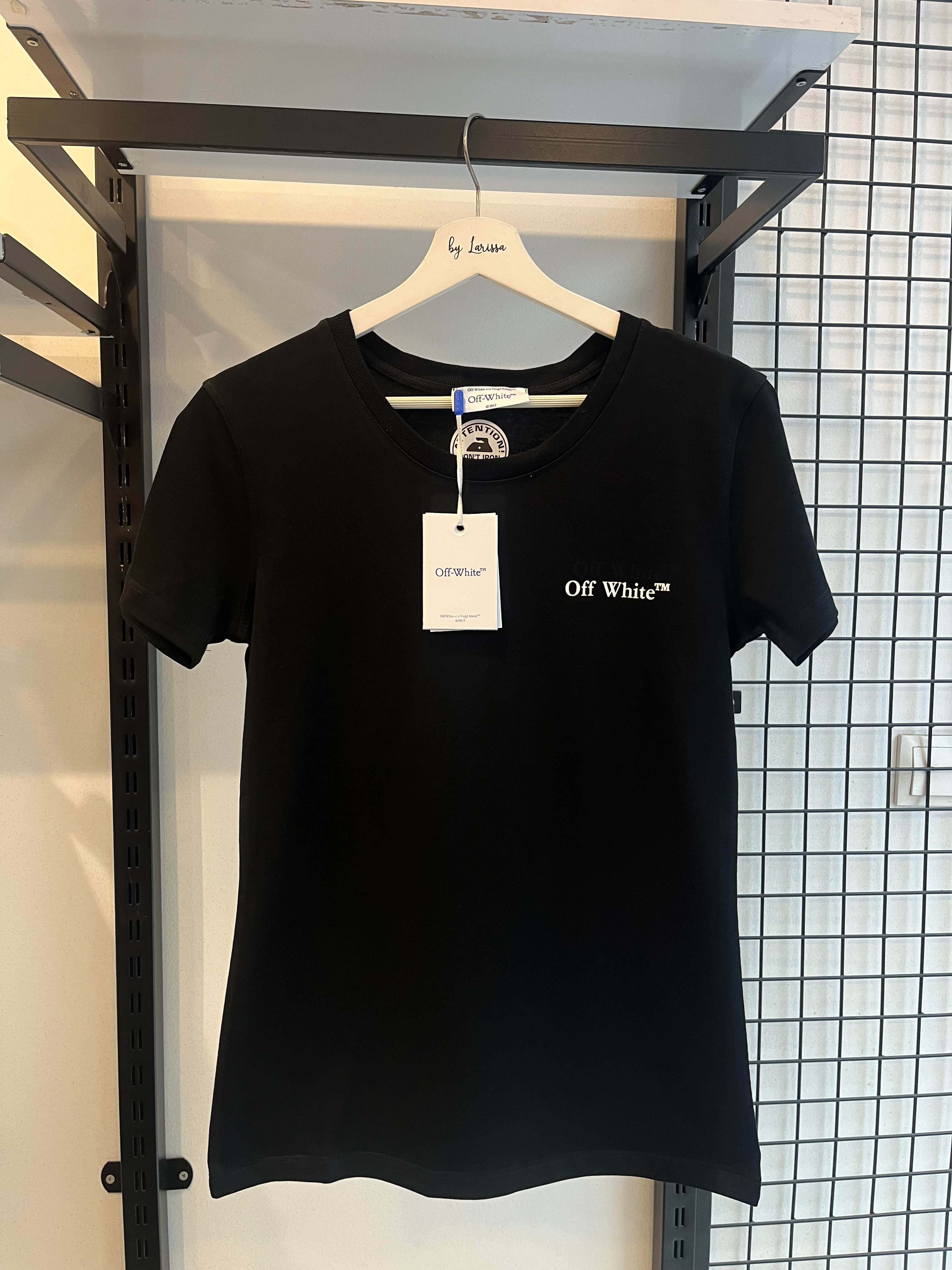 OFFWHITE Tシャツ 楽天市場】OFF-WHITE オフホワイト VIRGIL ABLOH 半袖 Tシャツ CARAVAG