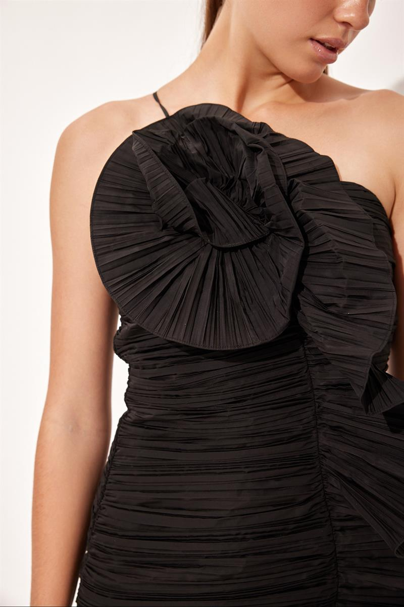 Kadın Siyah Çiçek Detaylı Drapeli Abiye Elbise ST070S40185501 | Setre
