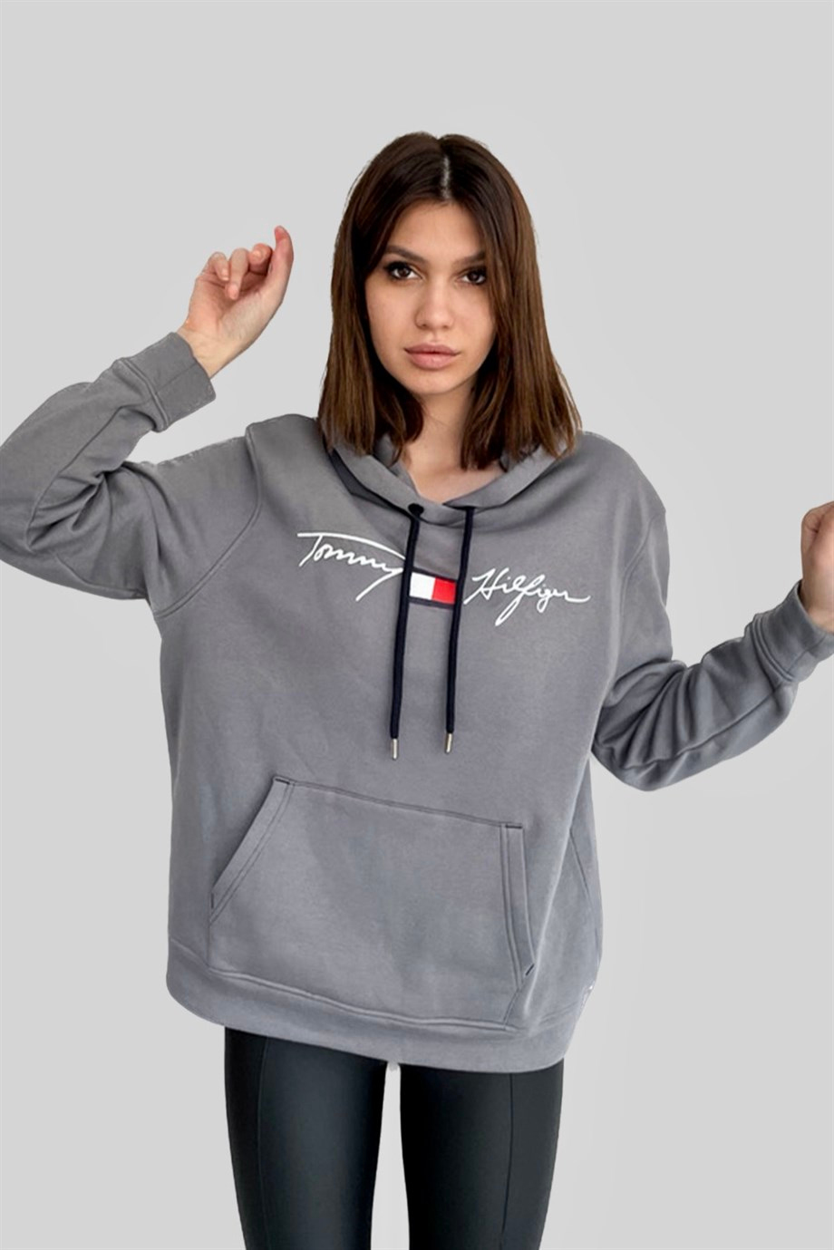 Gri Kapüşonlu Sweatshirt - Kadın Sweatshirt Modelleri - Nazliye Moda |  Kadın Giyim Modası