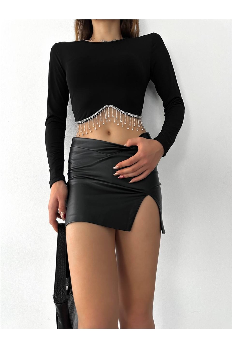 Kadın Beli Zincir Ve Taş Detaylı Crop Bluz Zyn-58404 - Siyah · 3