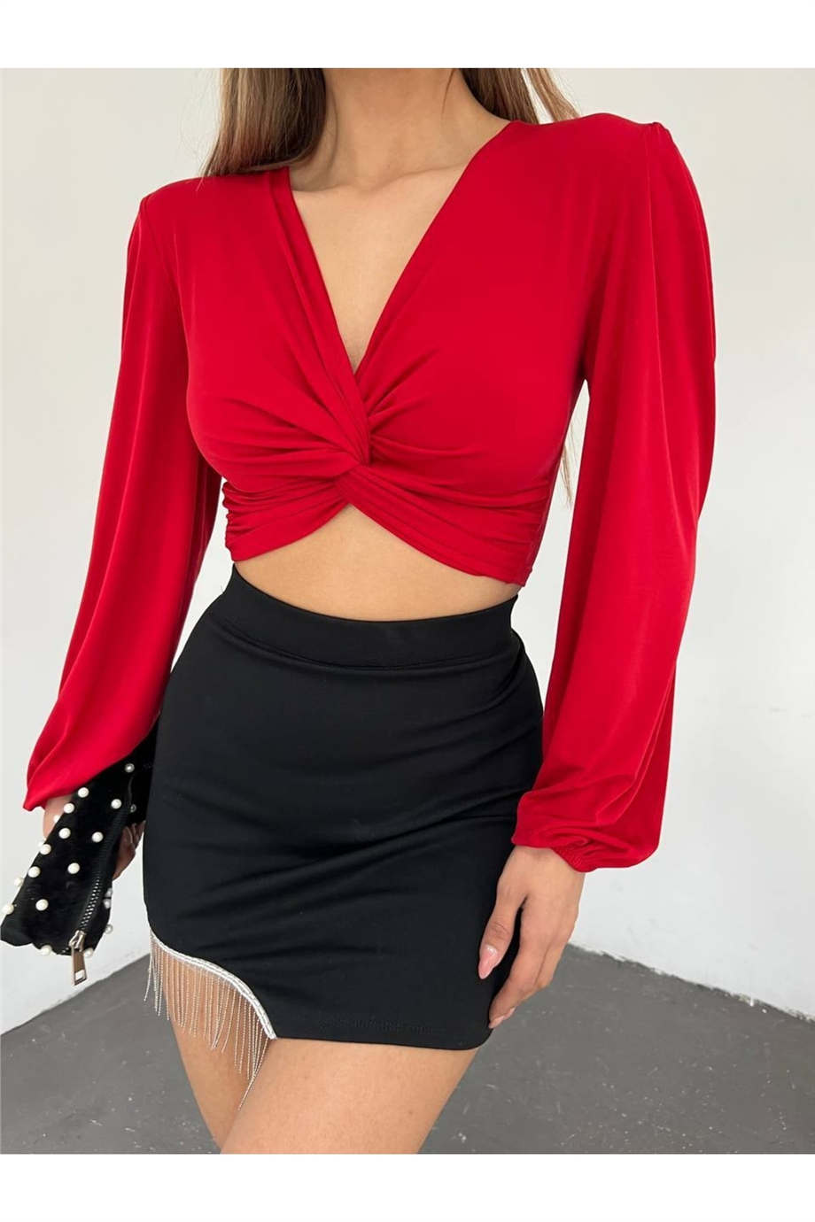 Kadın V Yaka Büzgülü Uzun Kol Crop Bluz Zyn-58396 - KIRIMIZI · 4