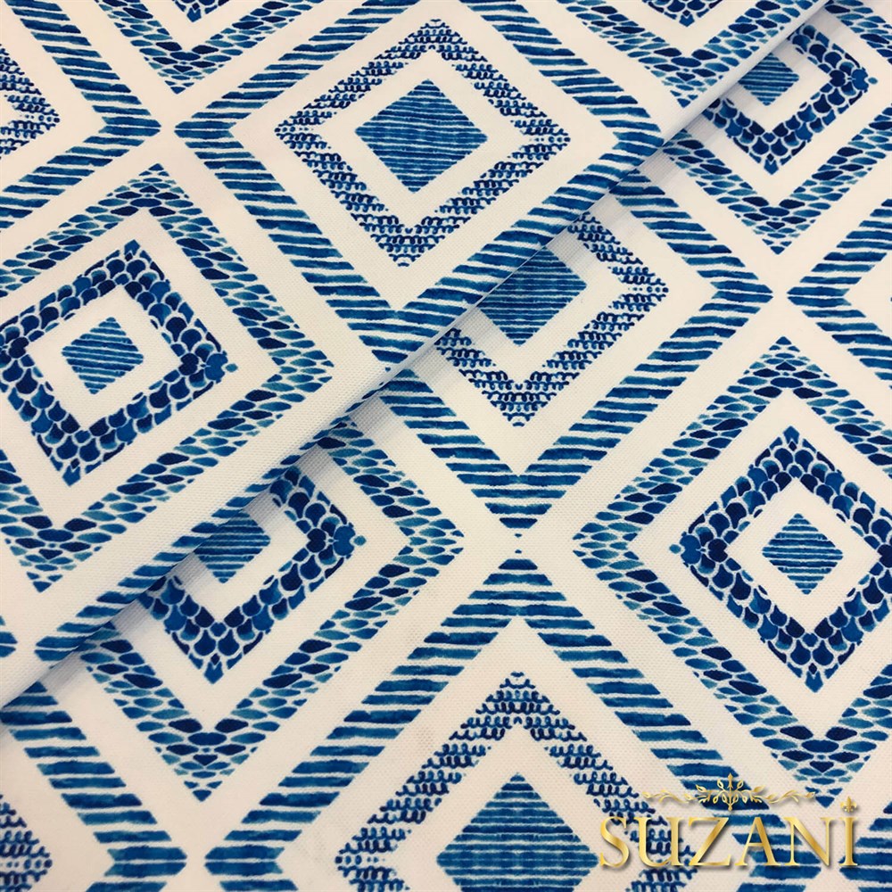 Dokulu Kare Desenli Dijital Baskılı Kumaş