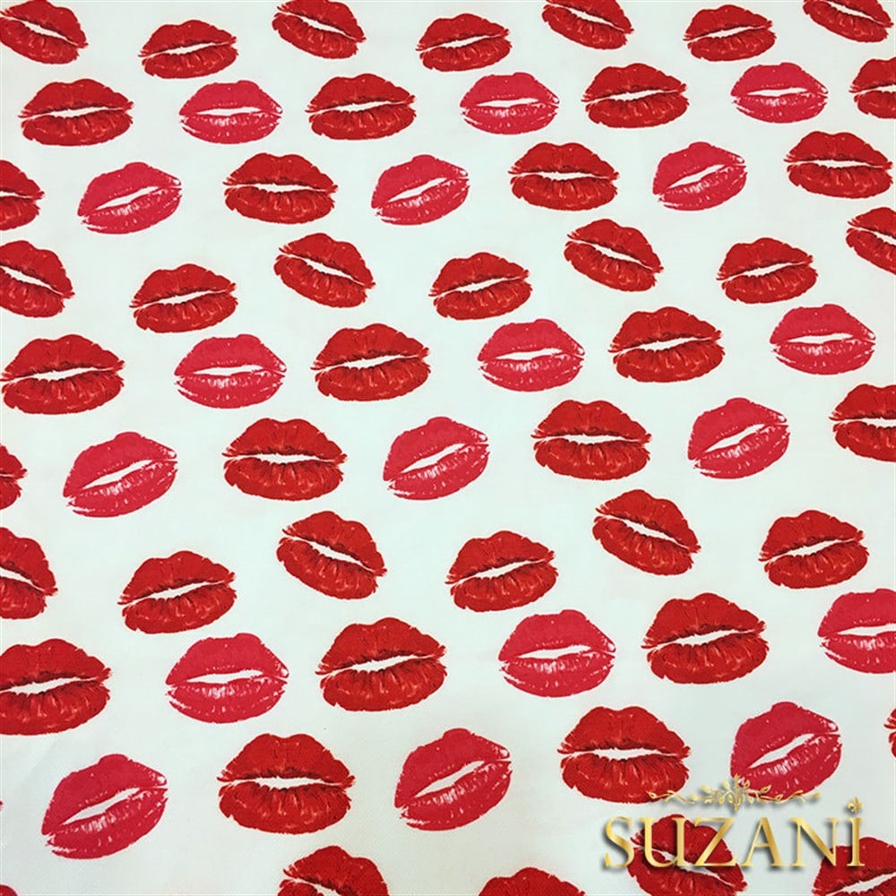 Kırmızı Dudak Desenli Kumaş