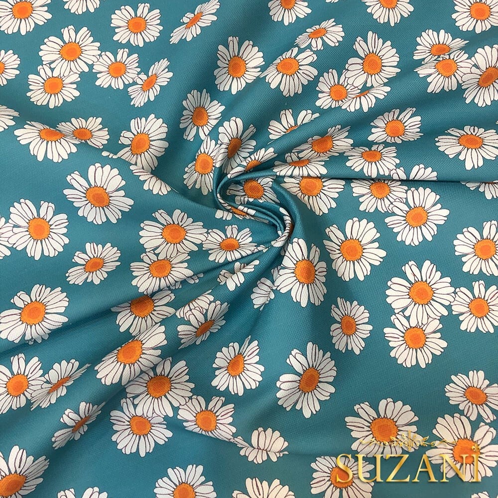 Mavi Papatya Desenli Dijital Baskılı Kumaş