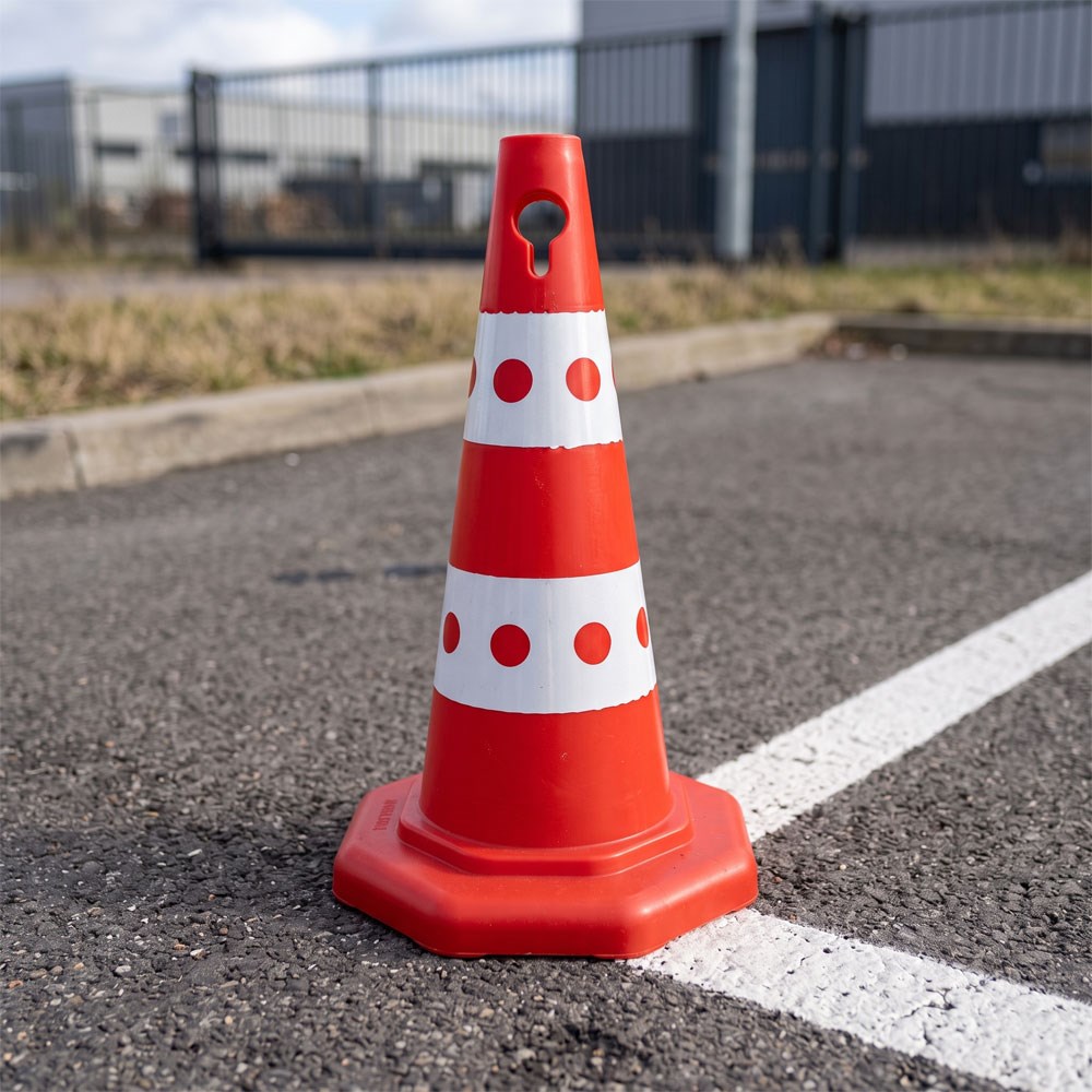 10 Adet PPC Trafik Konisi 50 cm Trafik Dubası SetiTrafik Konisi PPC 50-60-75 cm