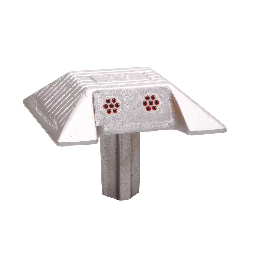 Ankrajlı Alüminyum Yol Butonu Prizmatik Mercekli 120 x 120 x 30 mmMetal Road Studs