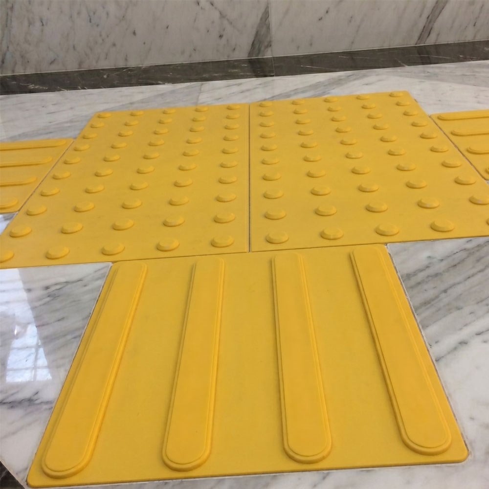 Engelli Takip Yüzeyi 30x60cm NoktalıEngelli İşaretleri & Ürünleri
