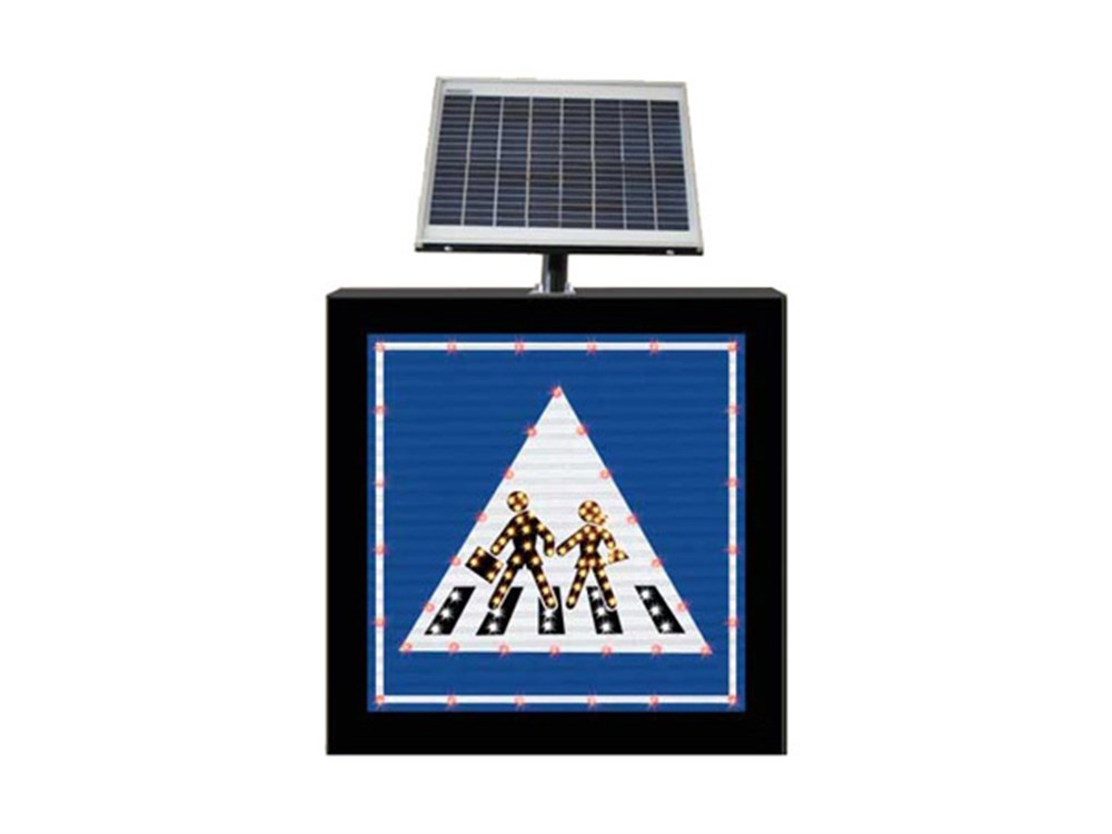 Solar Powered School Crossing Sign 650 x 650 x 100 mm