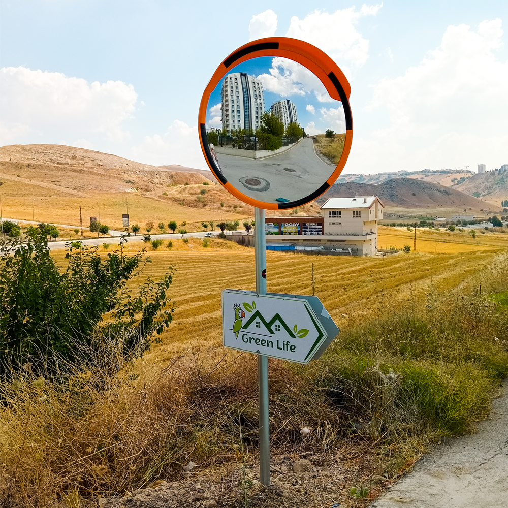 Trafik Güvenlik Aynası 60 cm Sarı-Siyah ve 2 m Galvaniz Flanşlı Direk SetTrafik Güvenlik Aynası