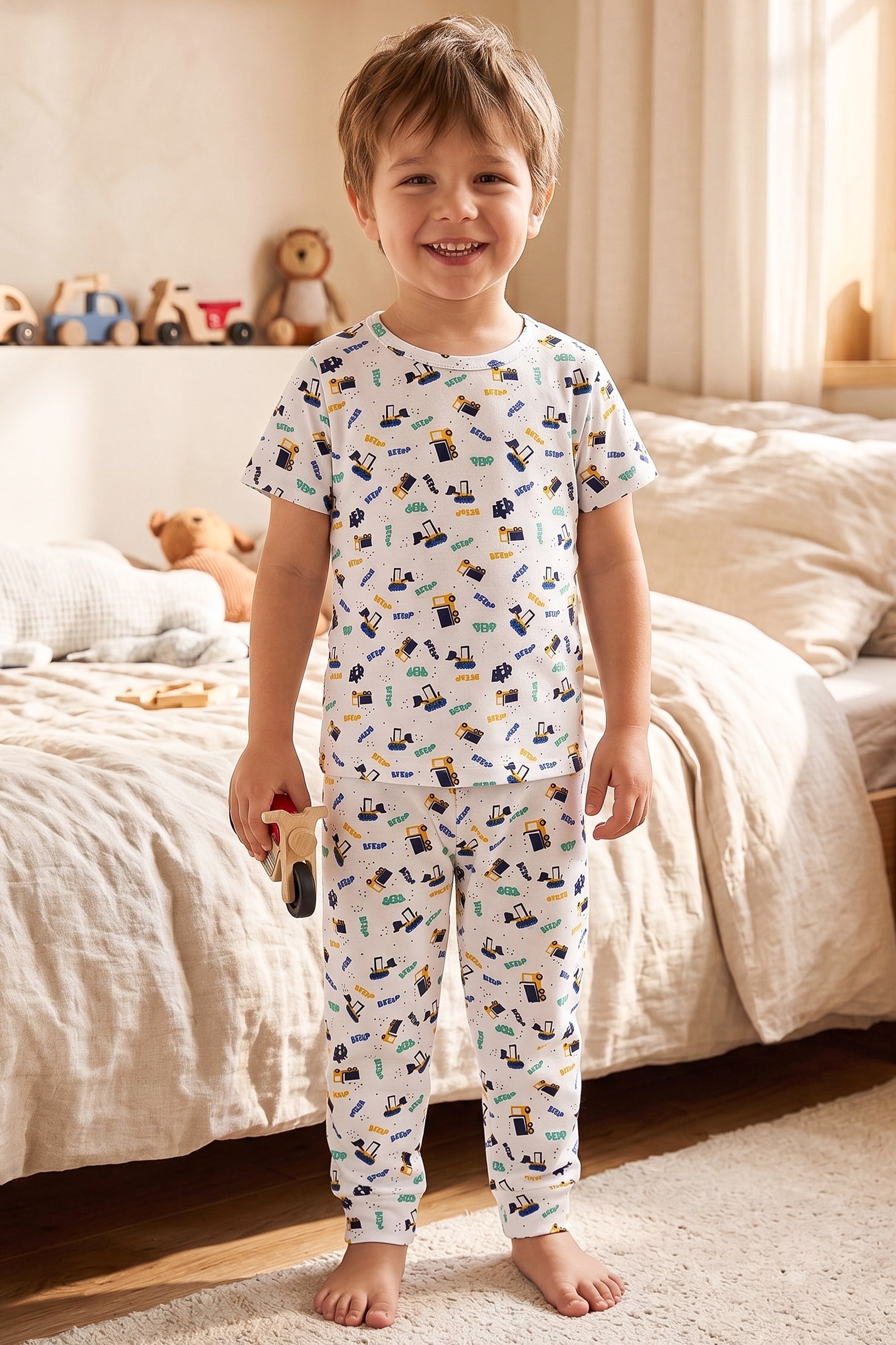 ÖTS Erkek Çocuk Pijama Takım - Kısa Kol, Uzun Alt - Traktör Desenli   - 374003
