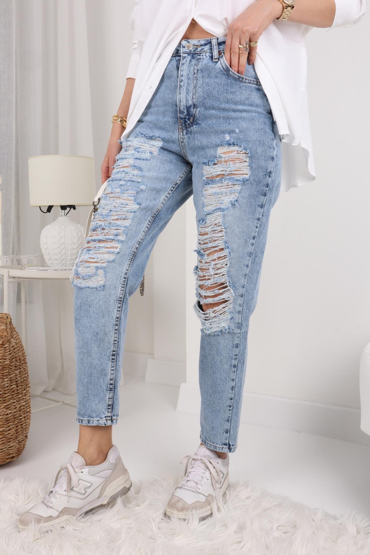 Açık Mavi Bol Yırtıklı Likrasız Mom Jean JEAN
