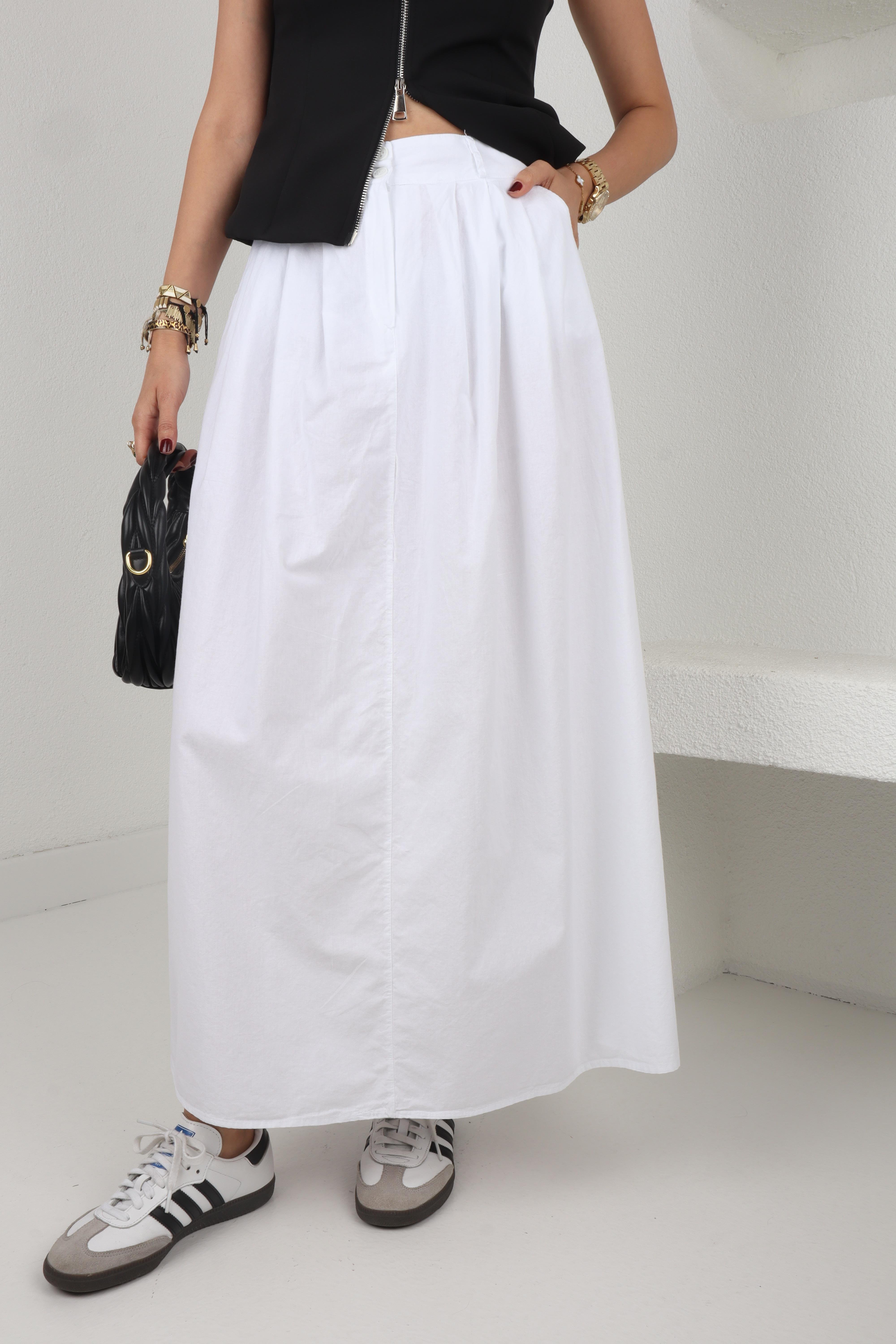 Arkası Cepli Beyaz Geniş Etek ETEK