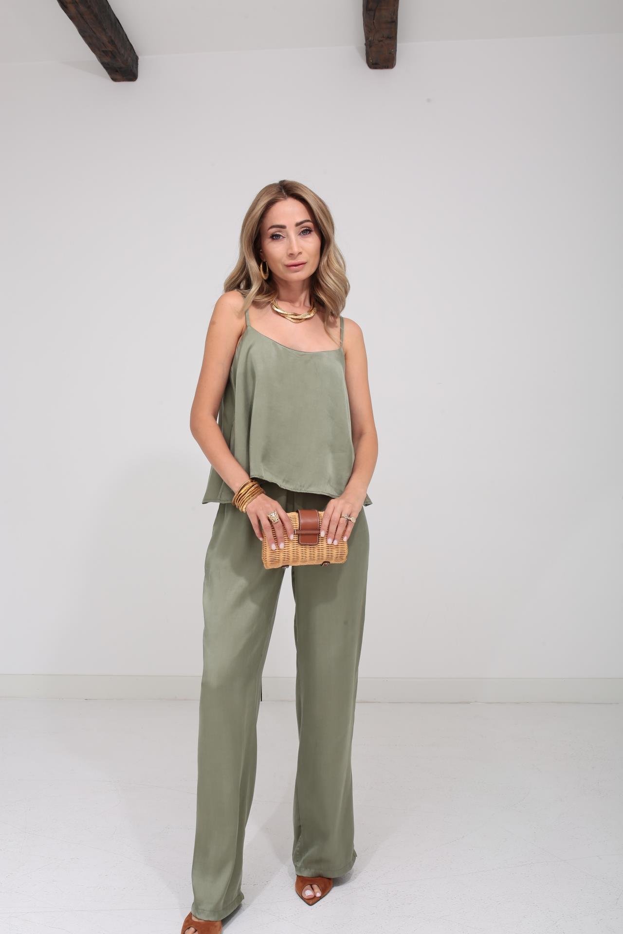 Askılı Tensel Kumaş Haki Bluz Pantolon TAKIM | NO33