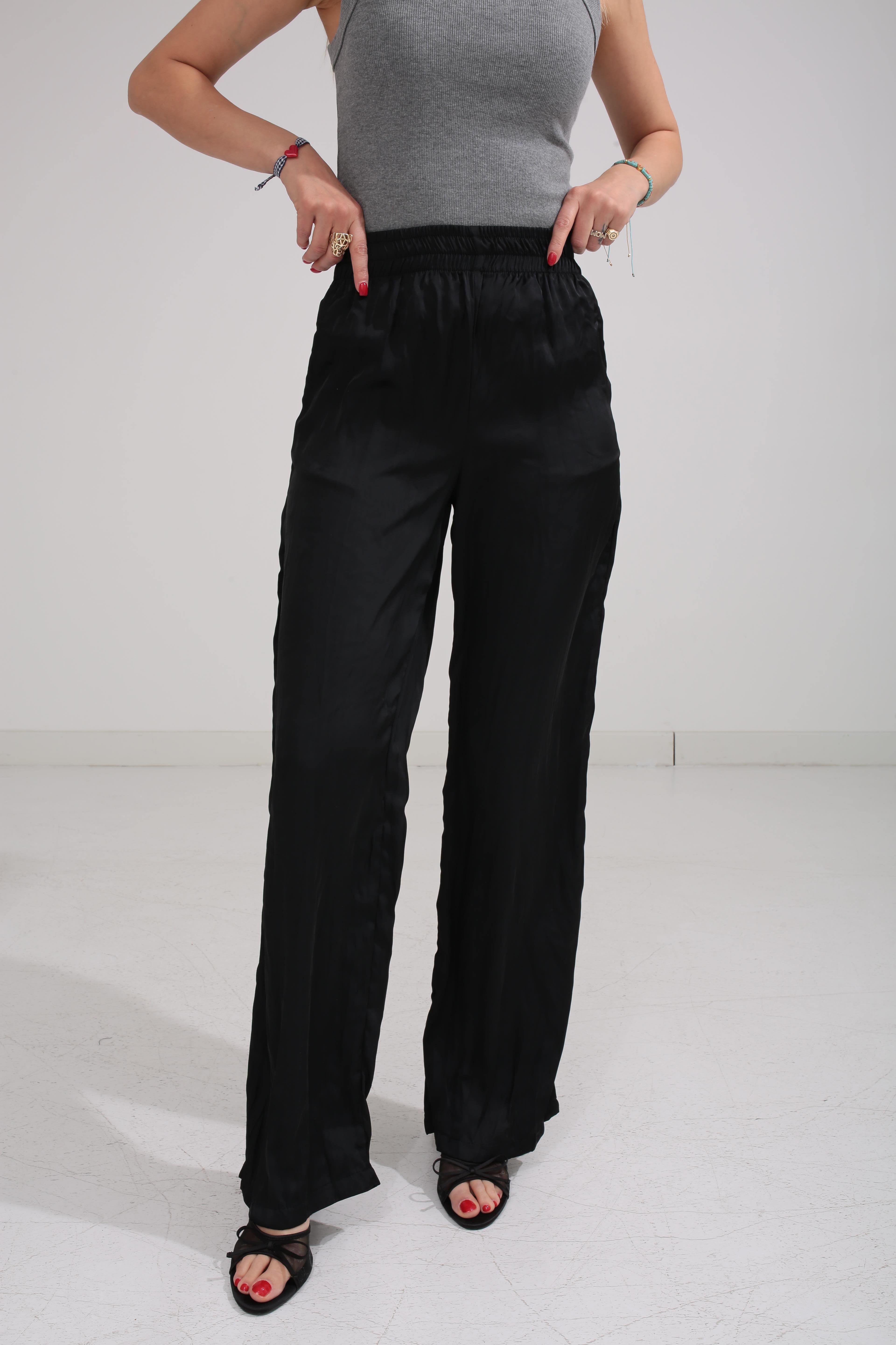 Beli Lastikli Siyah Kraşlı Pantolon PANTOLON | NO33