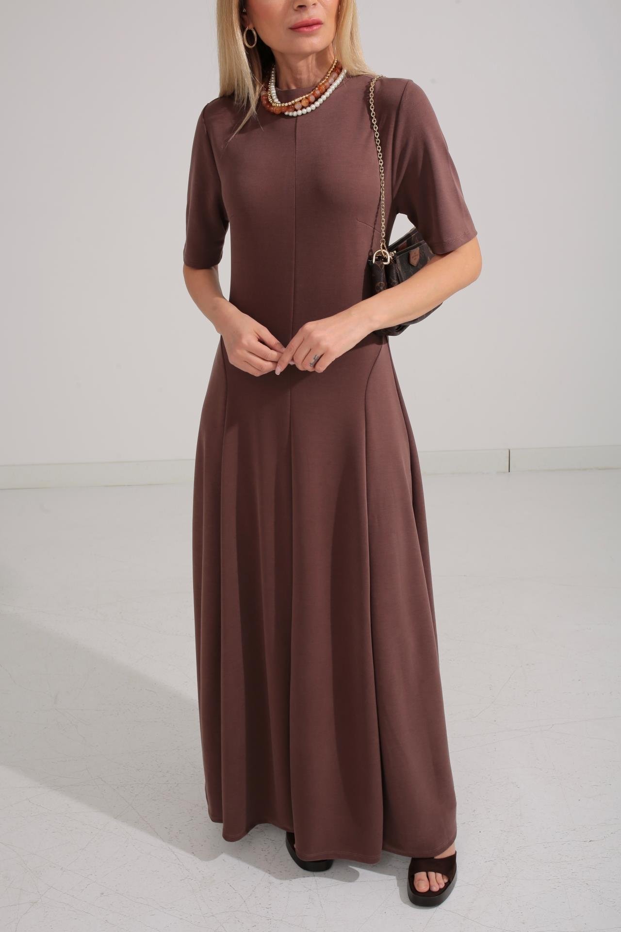 Bisiklet Yaka Parçalı Kaşkorse Kahve Elbise ELBİSE