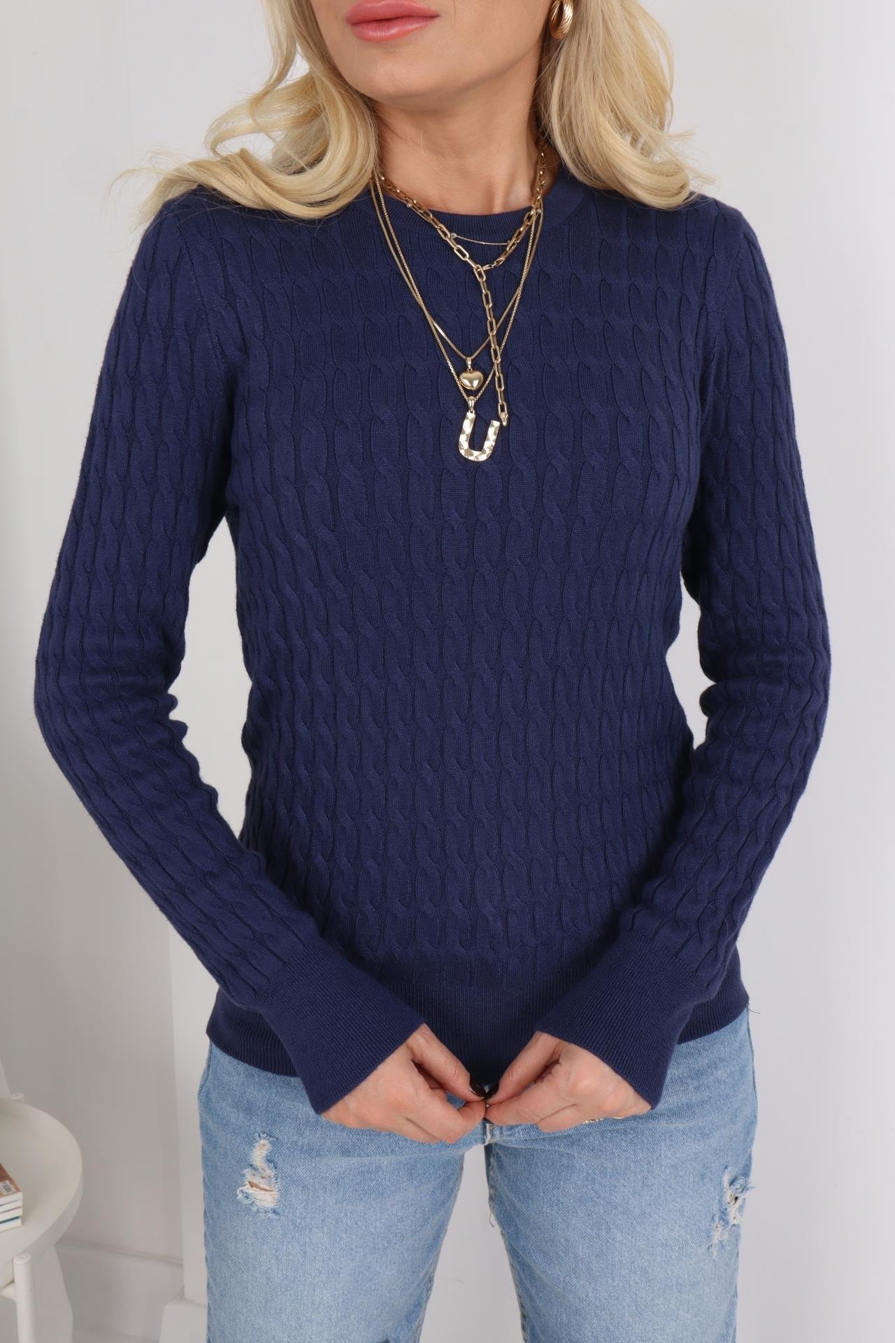 Bisiklet Yaka Saç Örgülü Lacivert Kazak TRİKO VE KAZAK