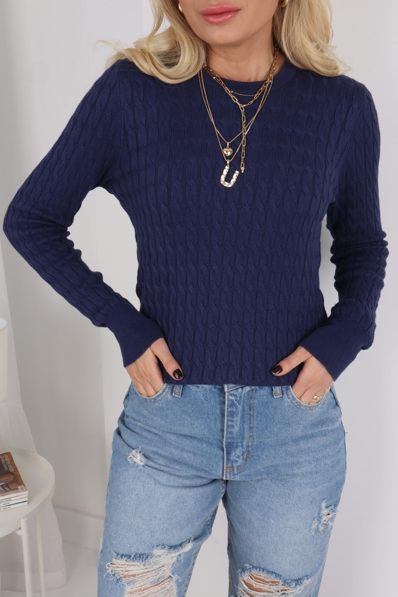 Bisiklet Yaka Saç Örgülü Lacivert Kazak TRİKO VE KAZAK