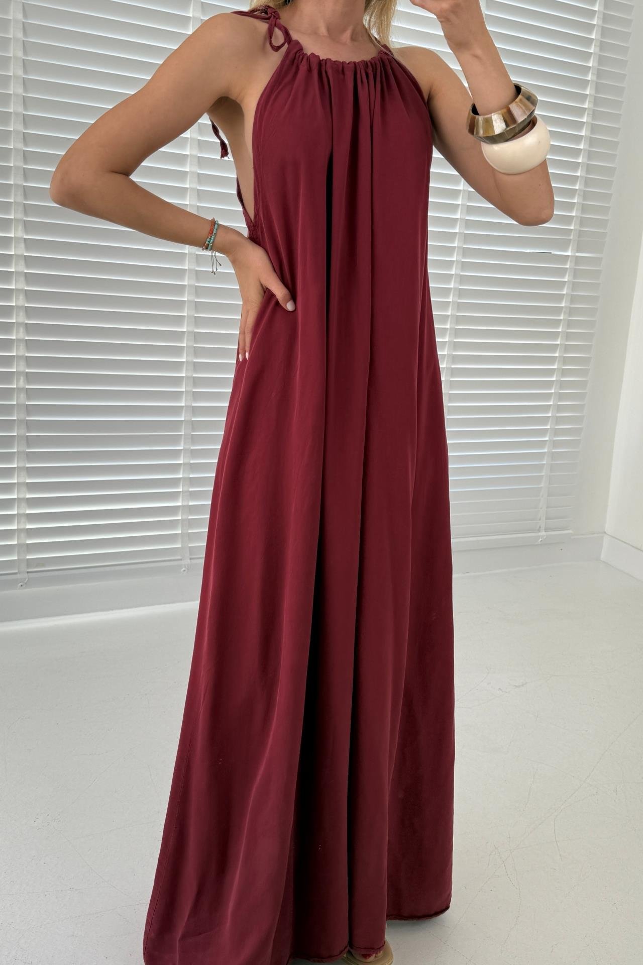 Boyundan Bağlamalı Bordo Uzun Elbise ELBİSE | NO33