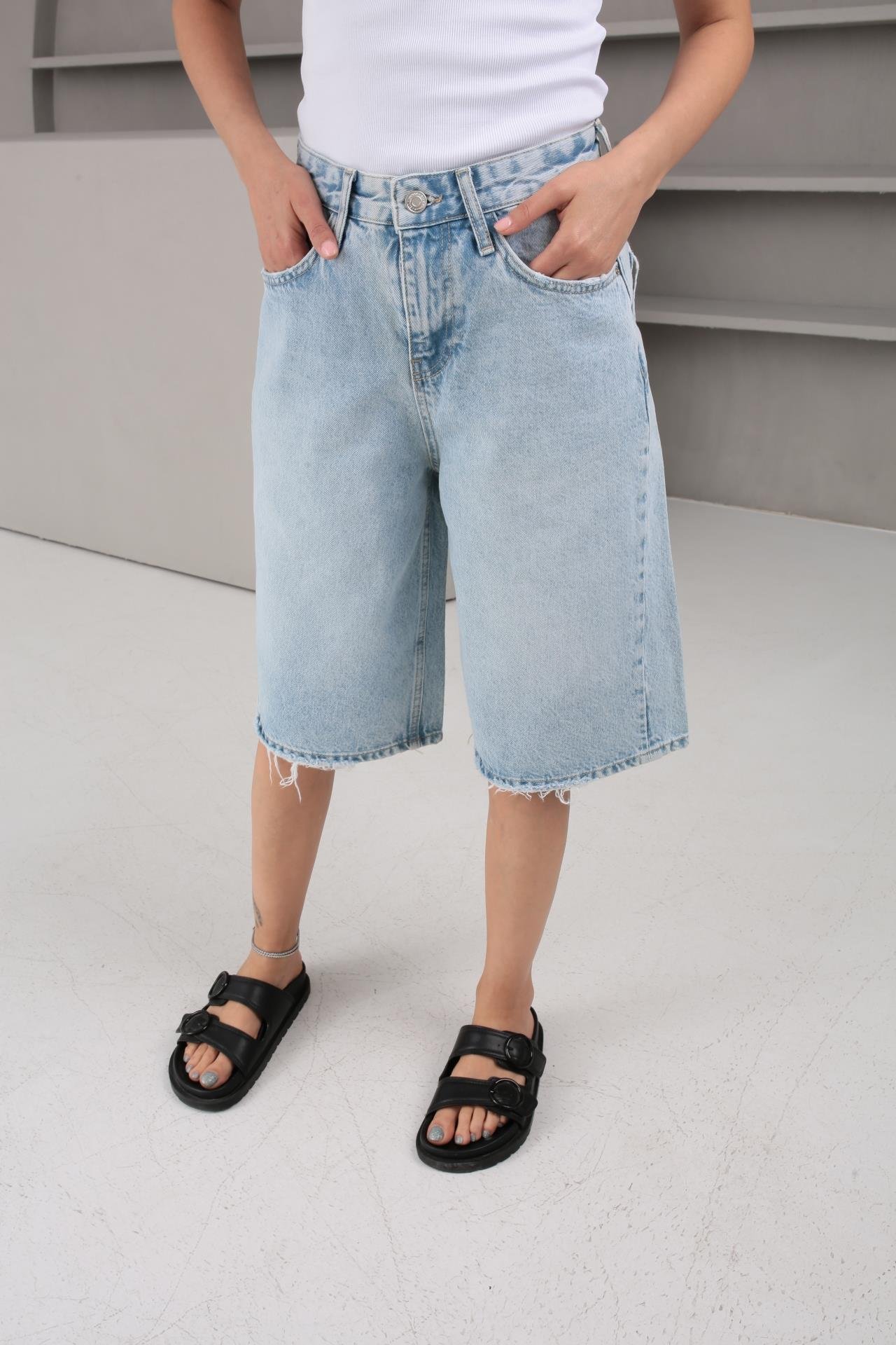 Buz Mavi Şehir Boy Denim Şort (1883-2) ŞORT | NO33