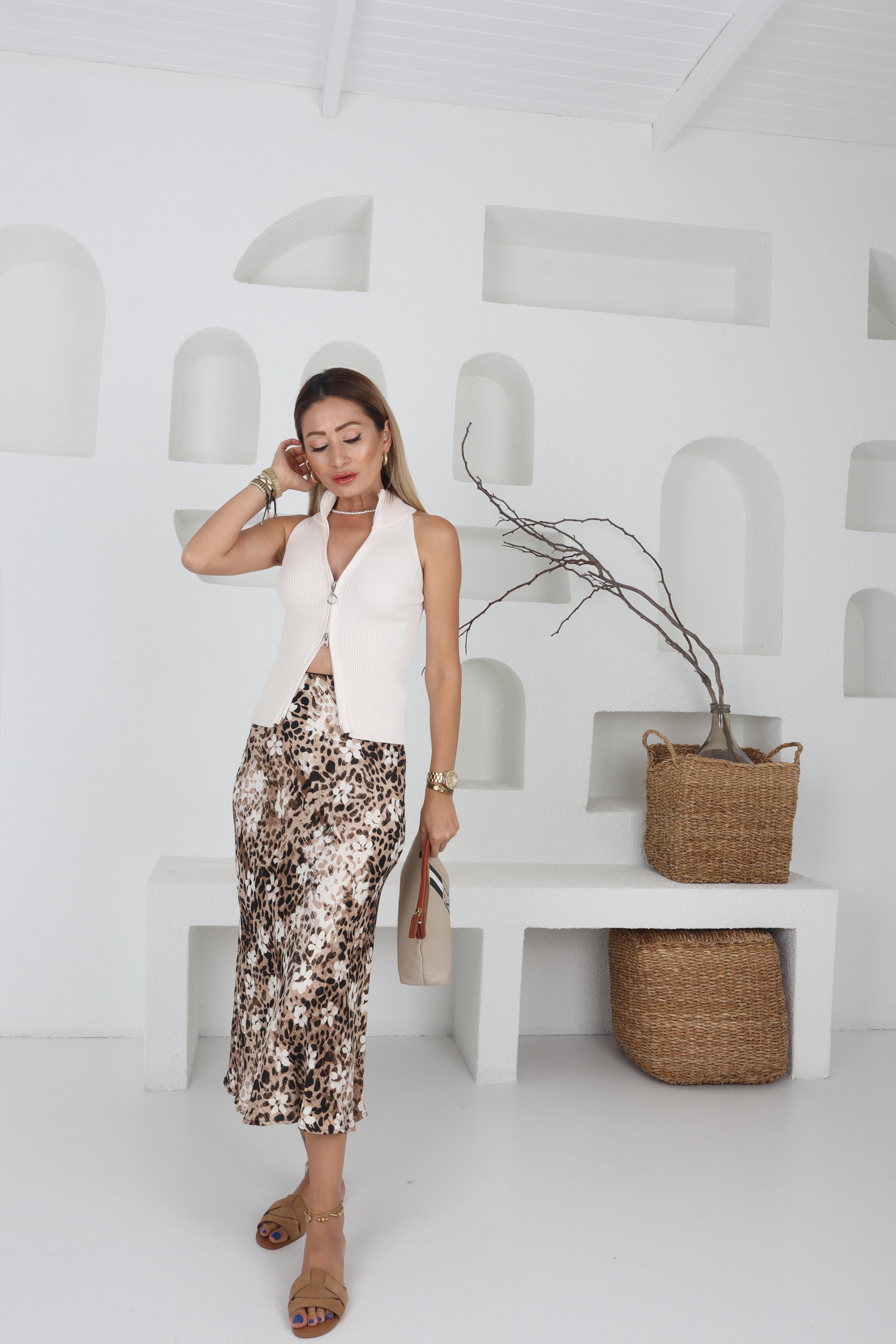 Çiçek Desen Verev Kesim Saten Etek ETEK