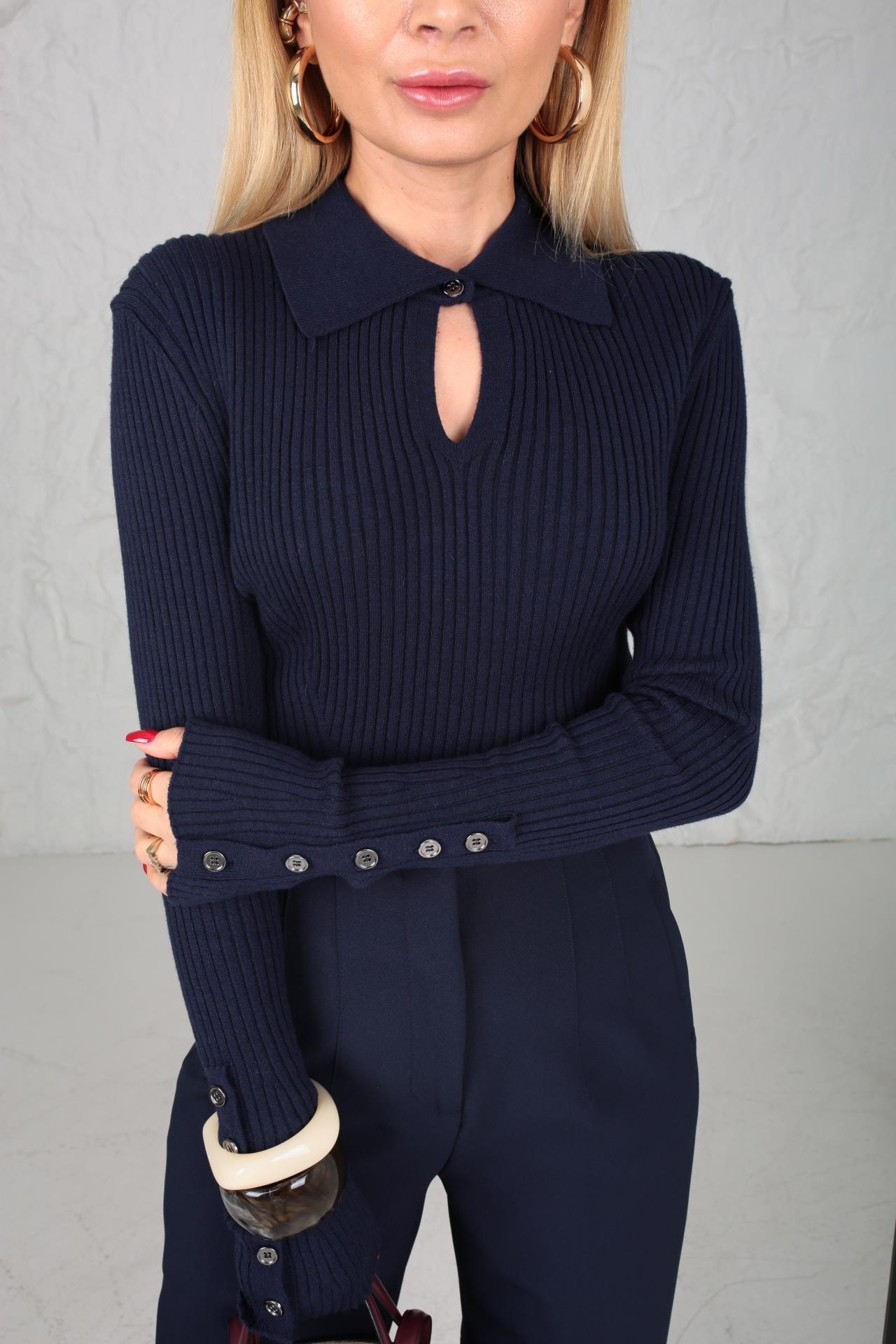 Damla Yaka Kol Düğmeli Lacivert Fitilli Kazak TRİKO VE KAZAK