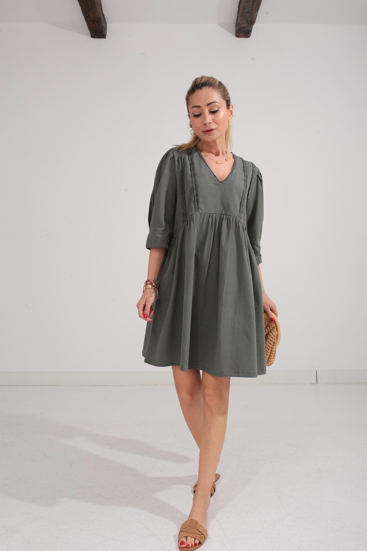 Dantel Detay V Yaka Haki Katlı Elbise ELBİSE | NO33