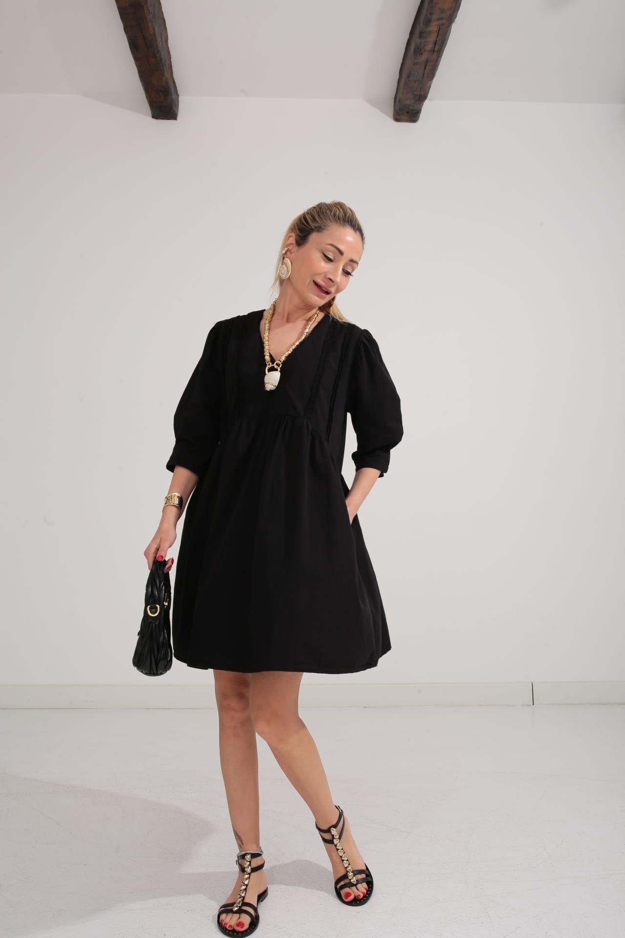 Dantel Detay V Yaka Siyah Katlı Elbise ELBİSE | NO33