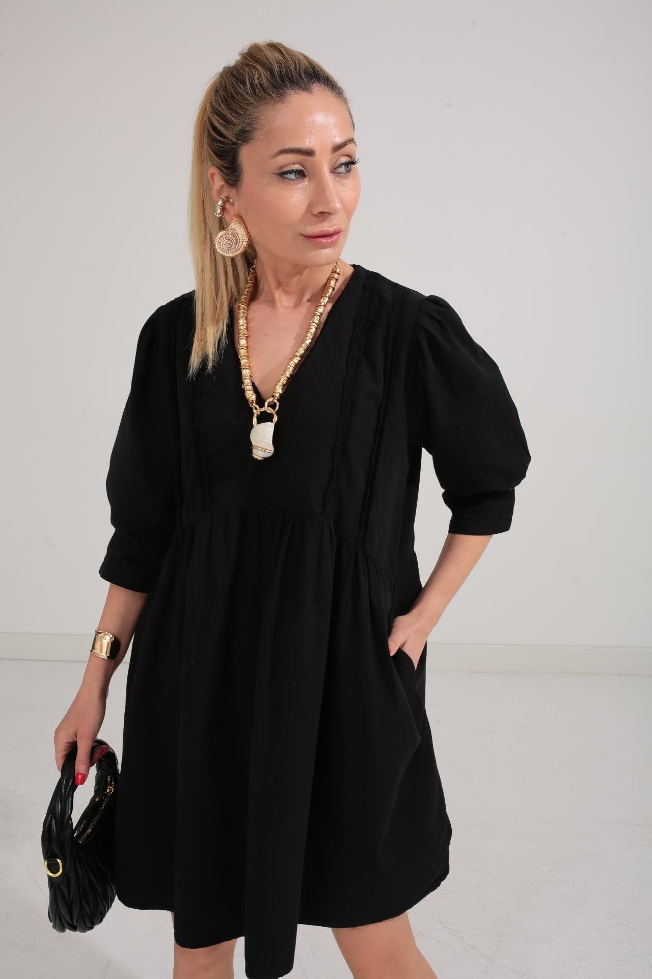 Dantel Detay V Yaka Siyah Katlı Elbise ELBİSE | NO33