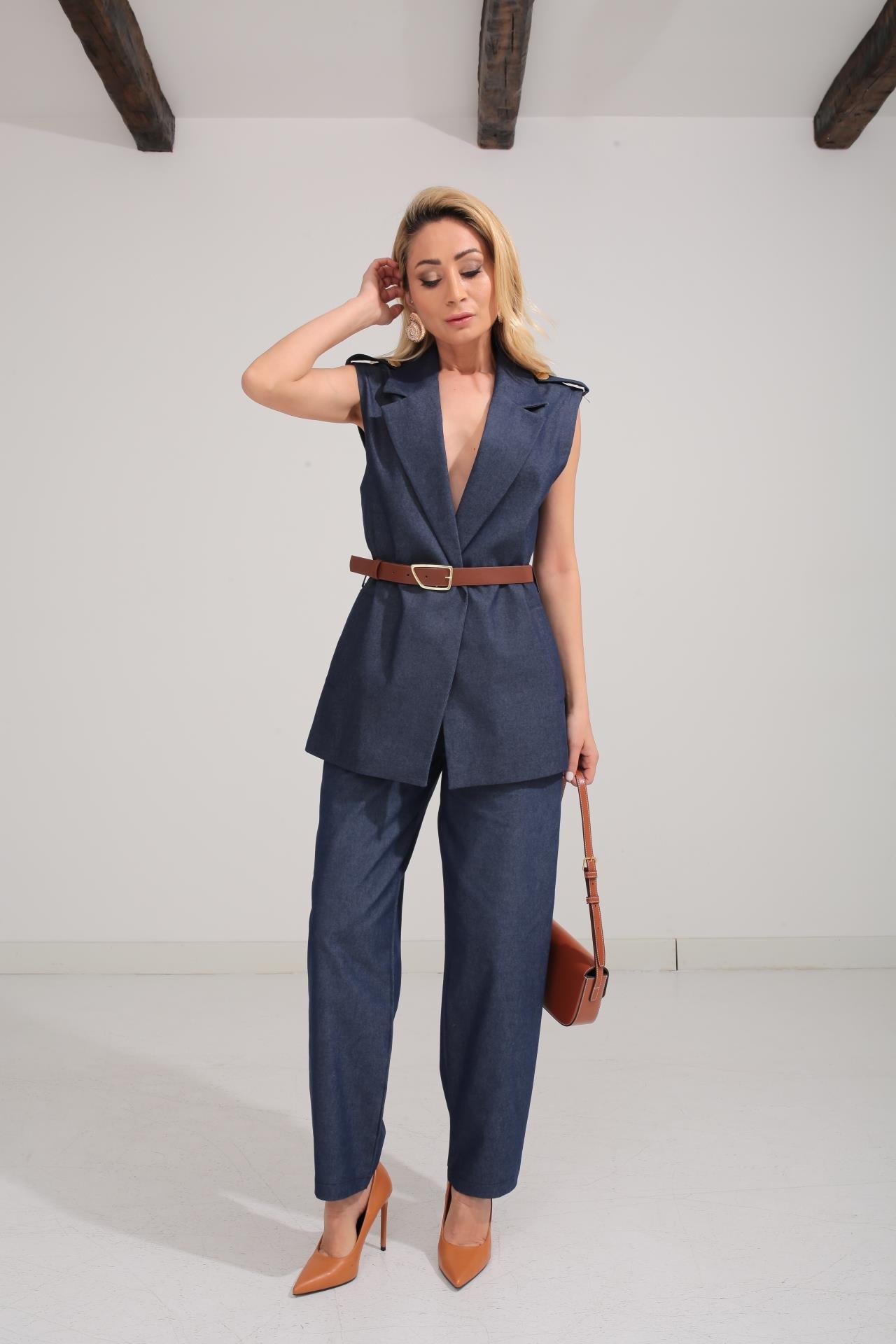 Deri Kemerli Gold Detay Gabardin Yelekli Takım TAKIM | NO33