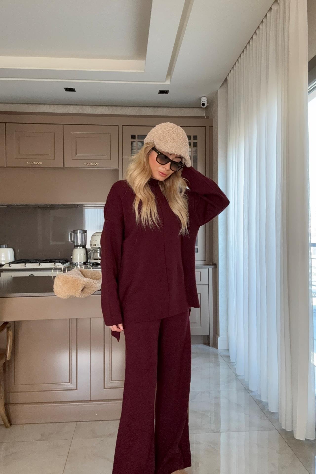 Dik Yaka Bordo Pantolonlu Triko Takım TAKIM