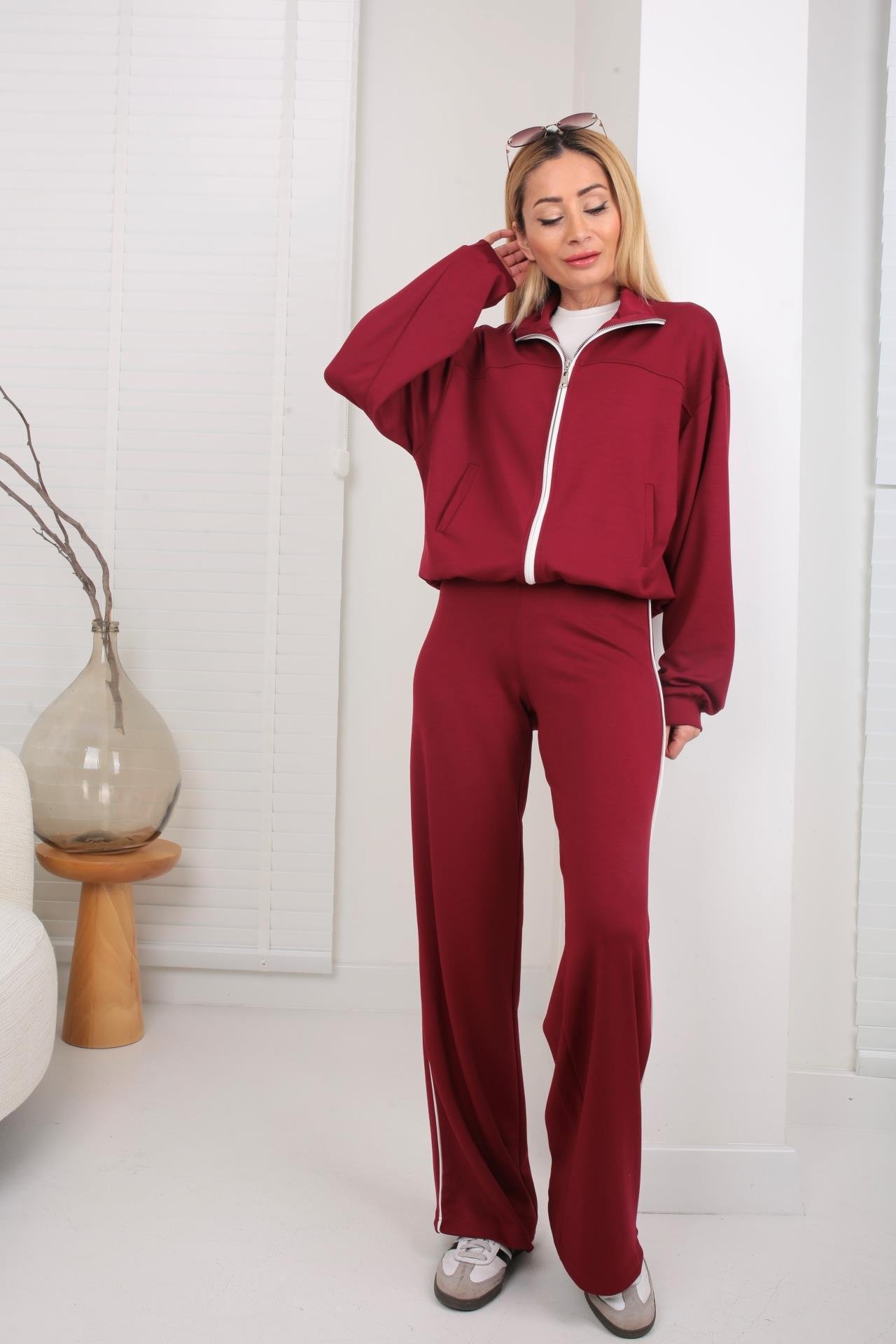 Fermuarlı Yanı Şeritli Bordo Spor Takım SPOR TAKIMLAR