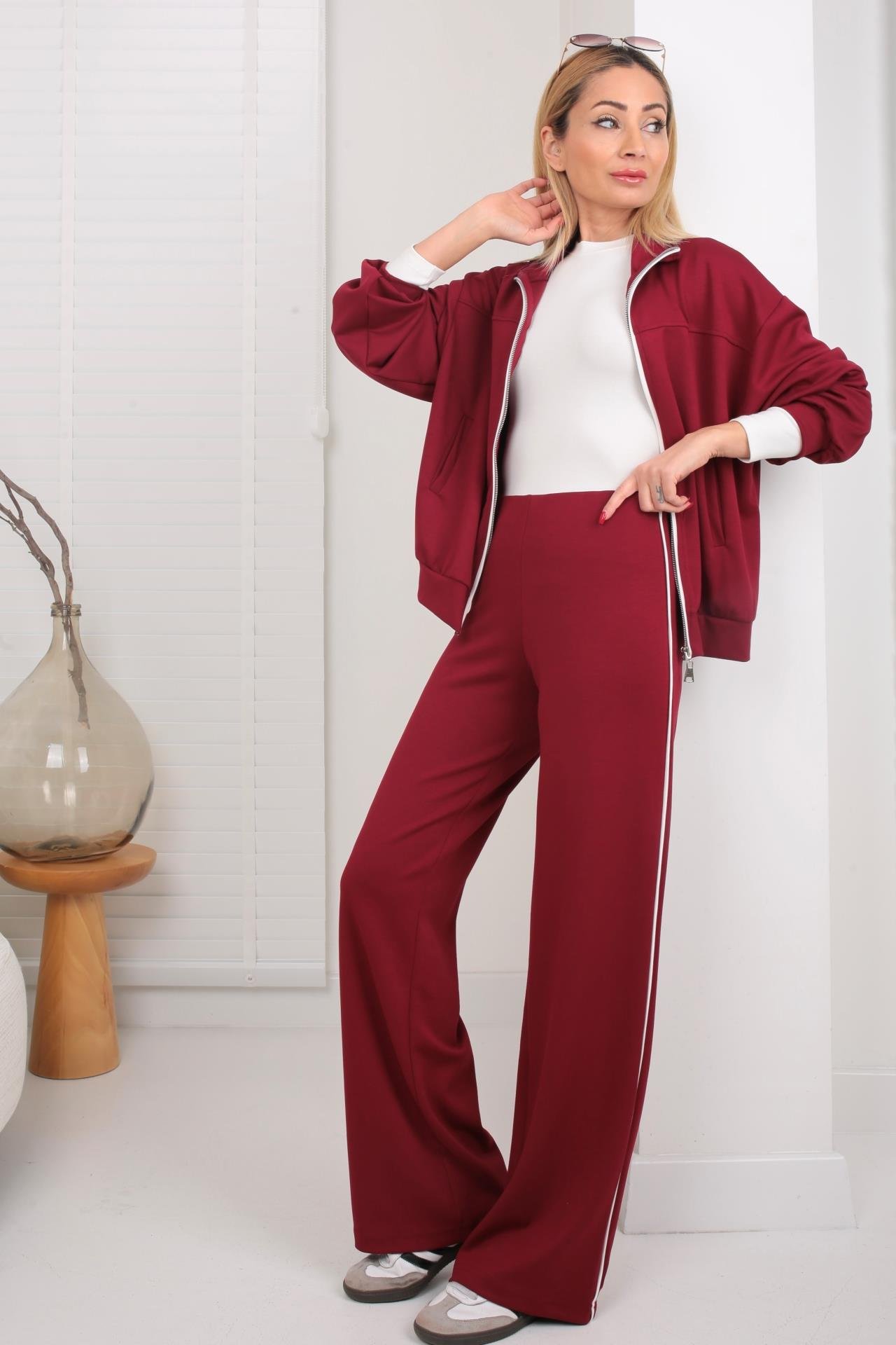 Fermuarlı Yanı Şeritli Bordo Spor Takım SPOR TAKIMLAR