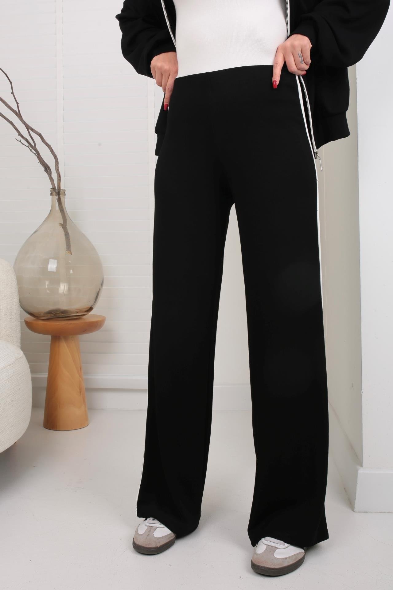 Fermuarlı Yanı Şeritli Siyah Spor Takım SPOR TAKIMLAR