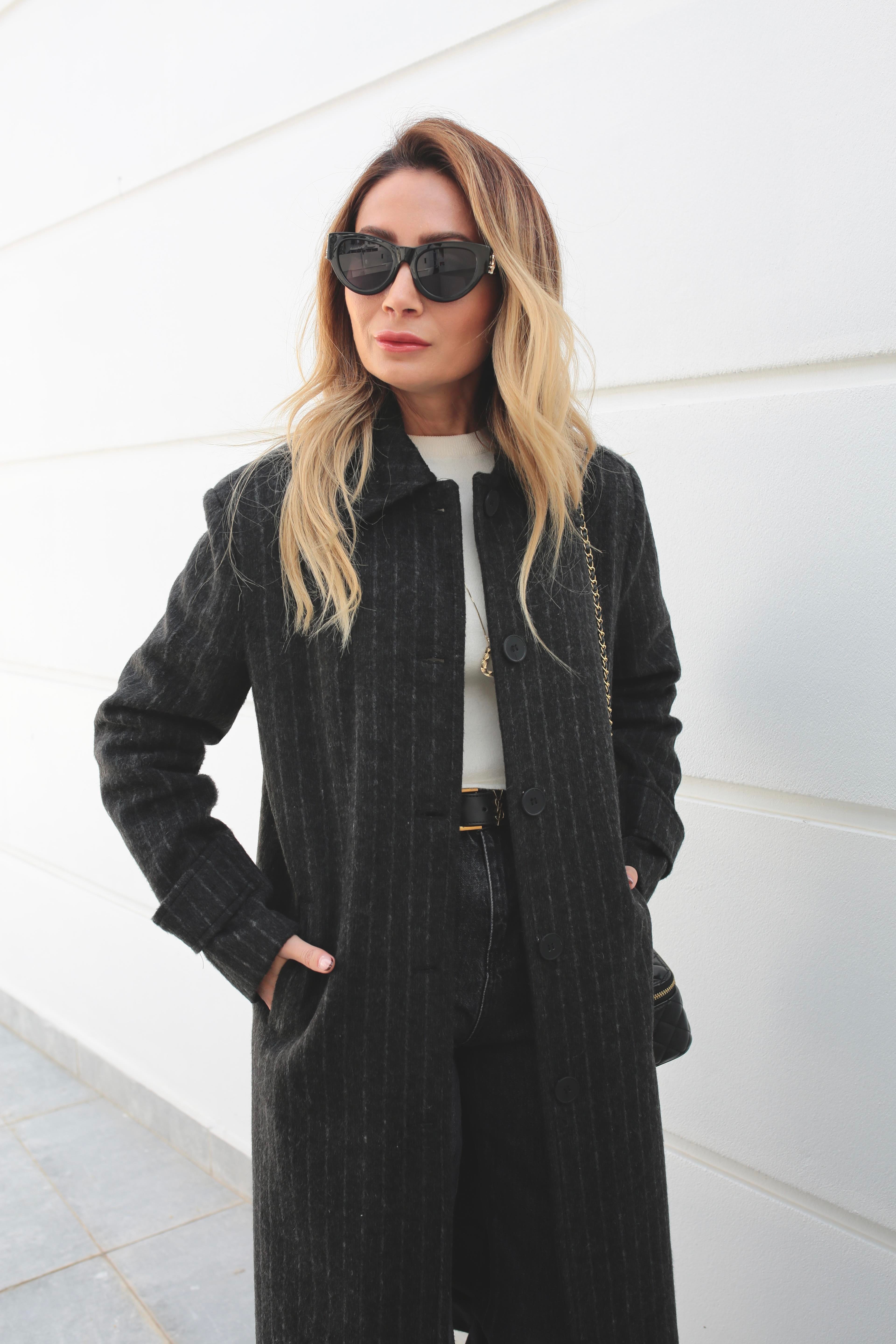 Füme Çizgili Üç Düğmeli Uzun Kaşe Kaban KABAN