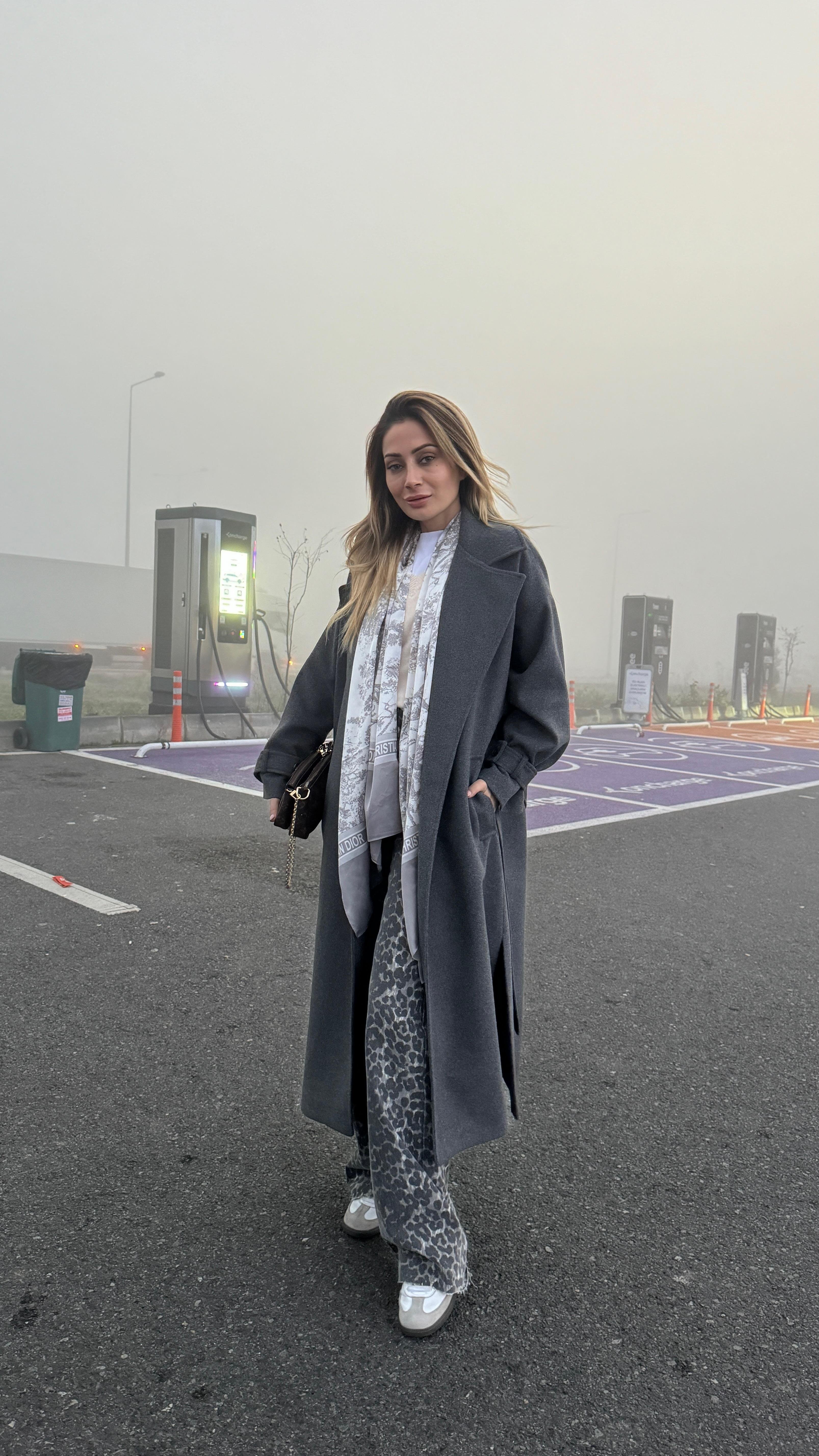 Füme Kuşaklı Kaşe Uzun Kaban KABAN