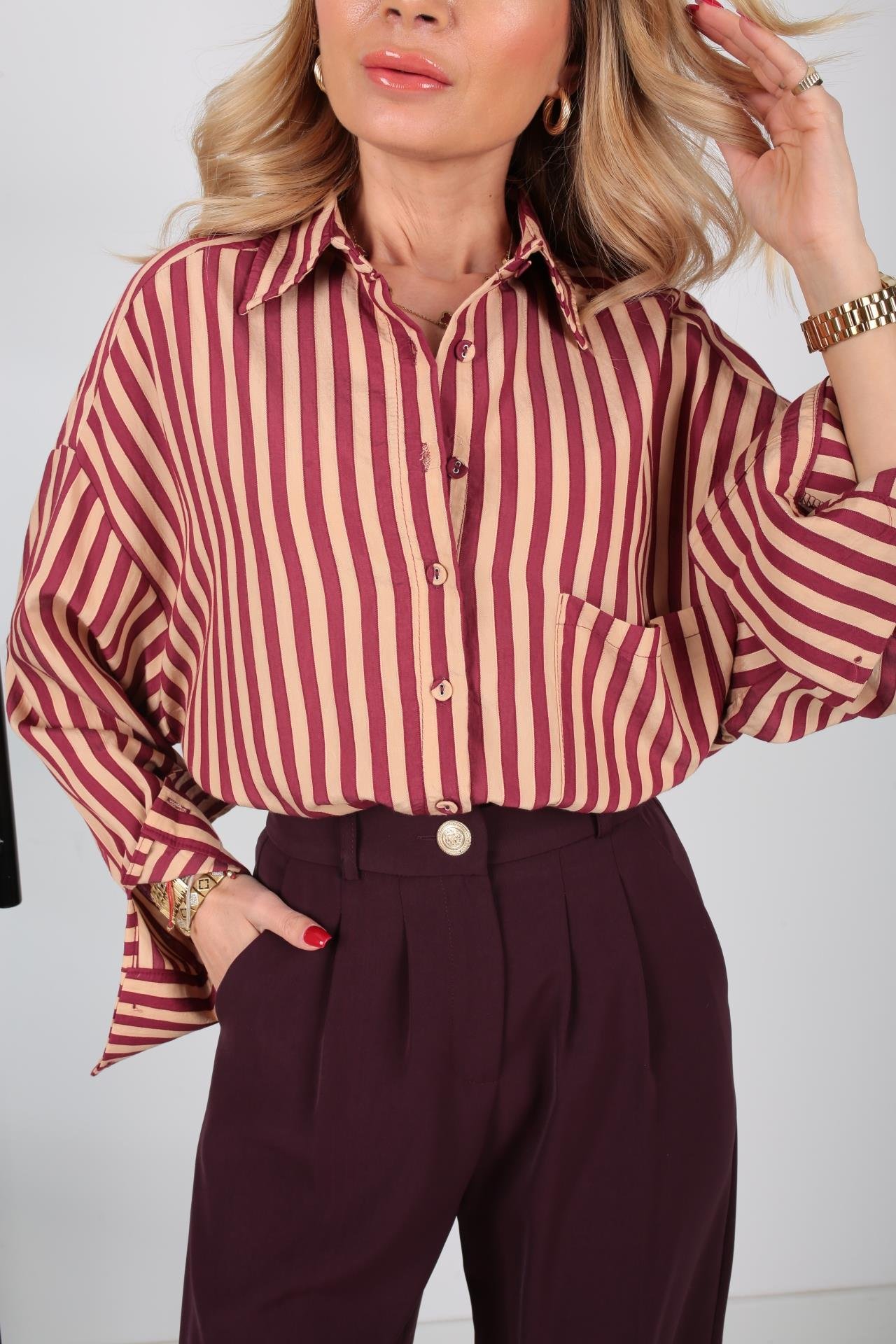 Geniş Manşetli Bordo Çizgili Oversize Gömlek GÖMLEK