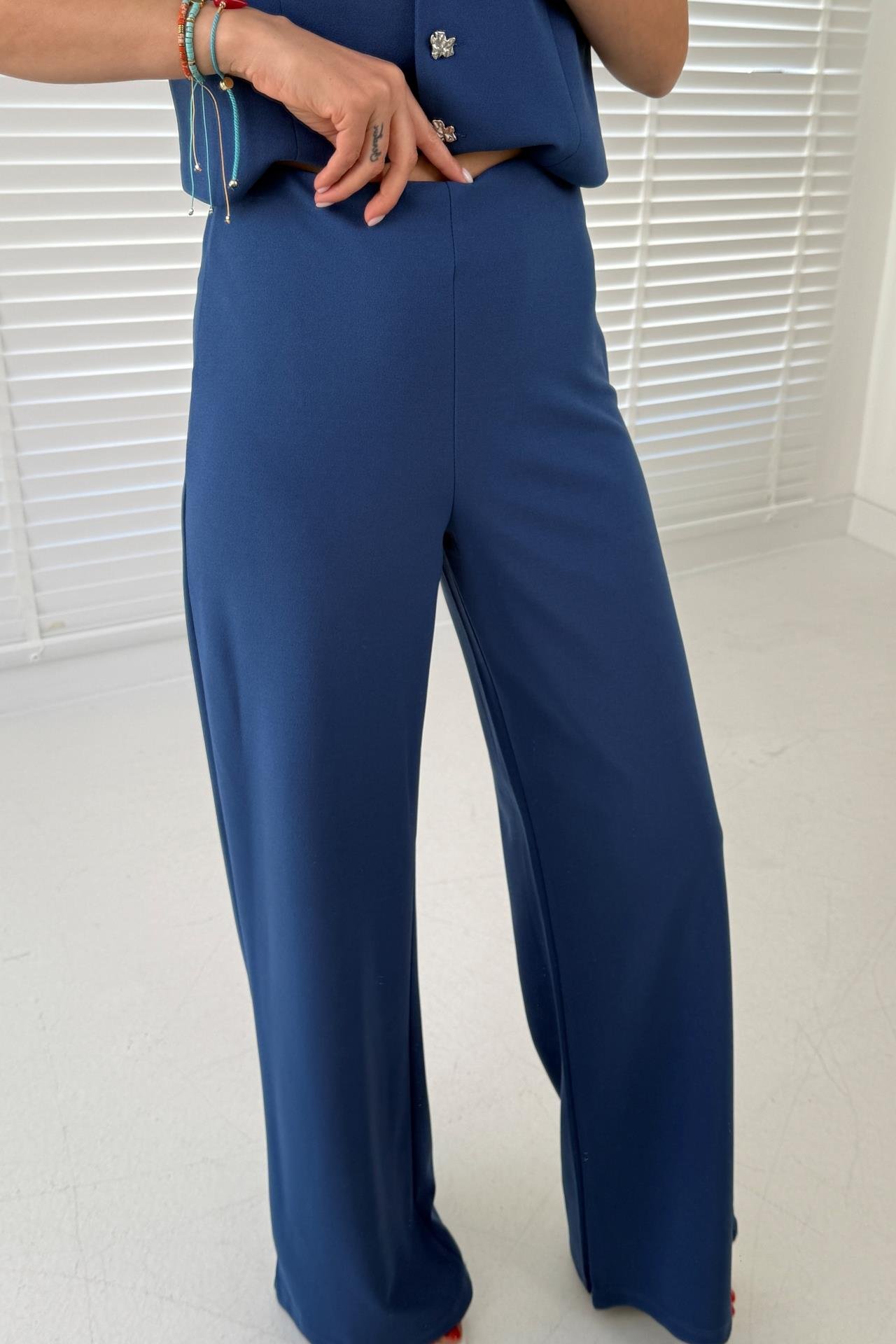 Geniş Yaka Gold Düğmeli İndigo Yelekli Takım TAKIM | NO33