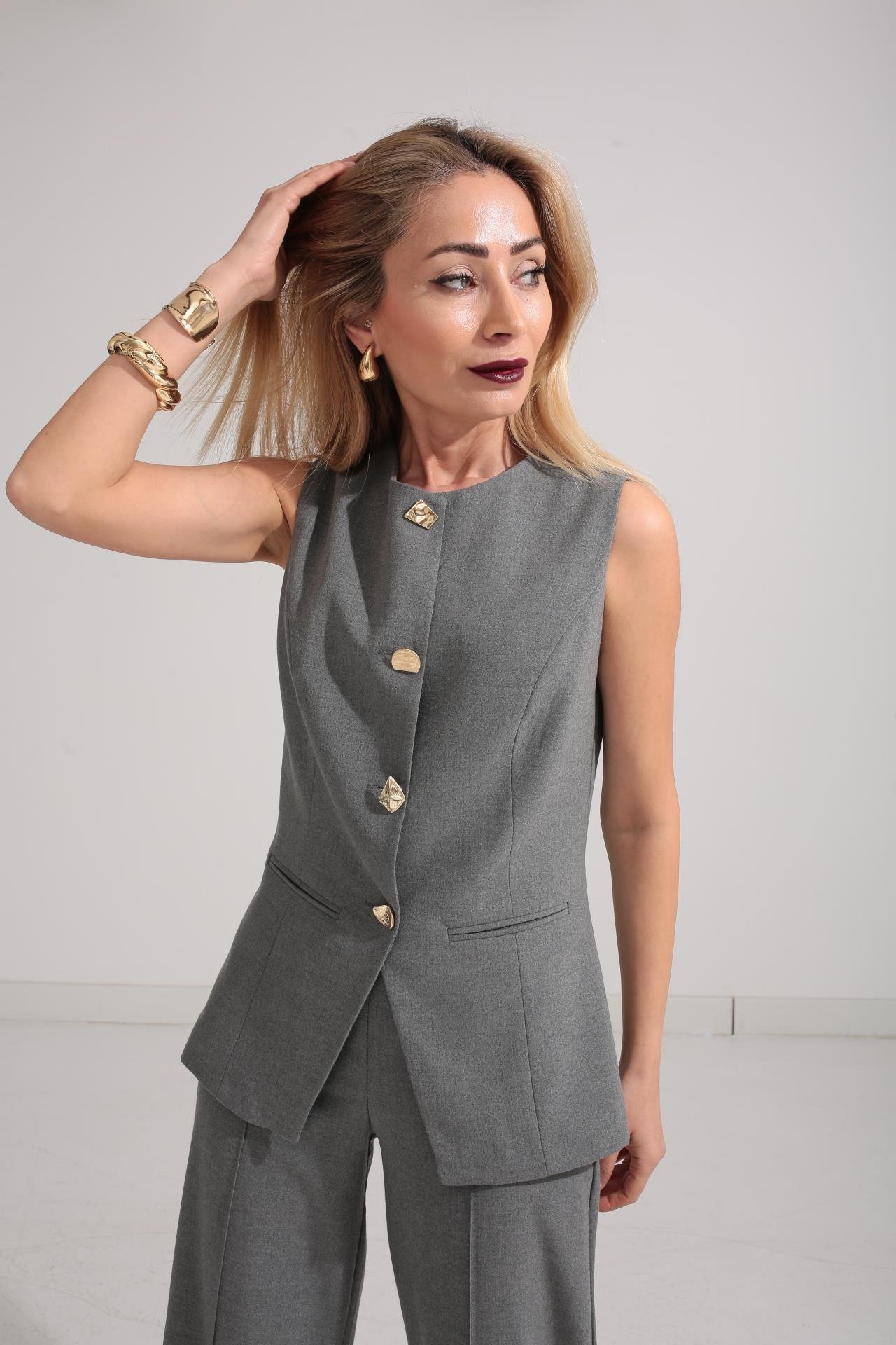 Gold Düğme Deta Gri Yelekli Takım TAKIM